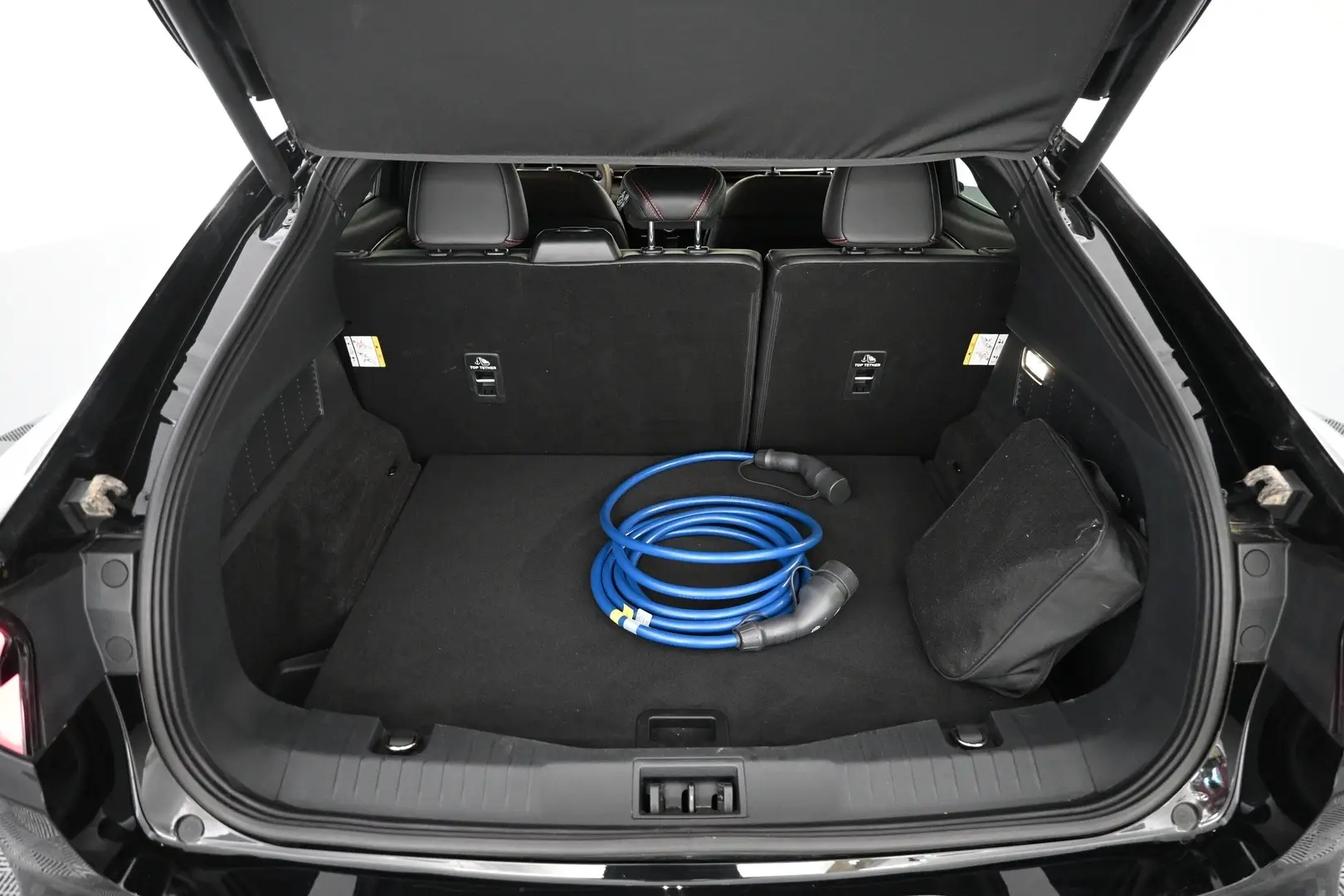 Car Image - 3eQueRkw8PMIJKHJzCA6HA