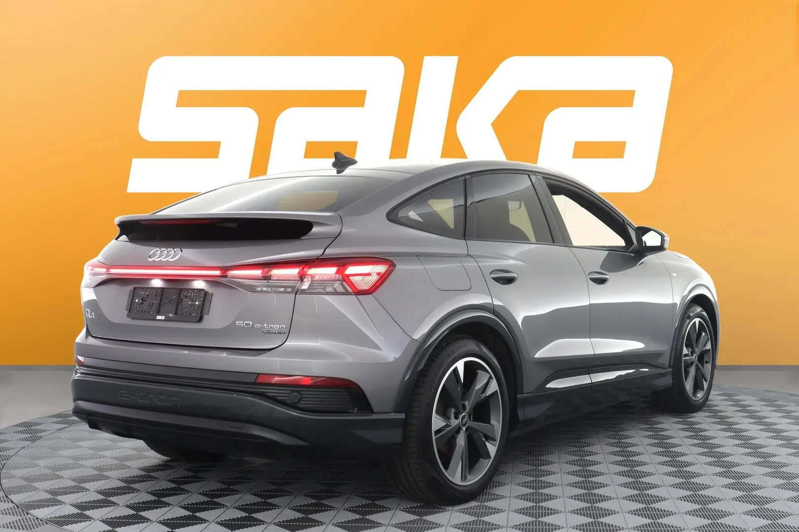 Car Image - 4qaHWkFUj2zRY0idr5heg7