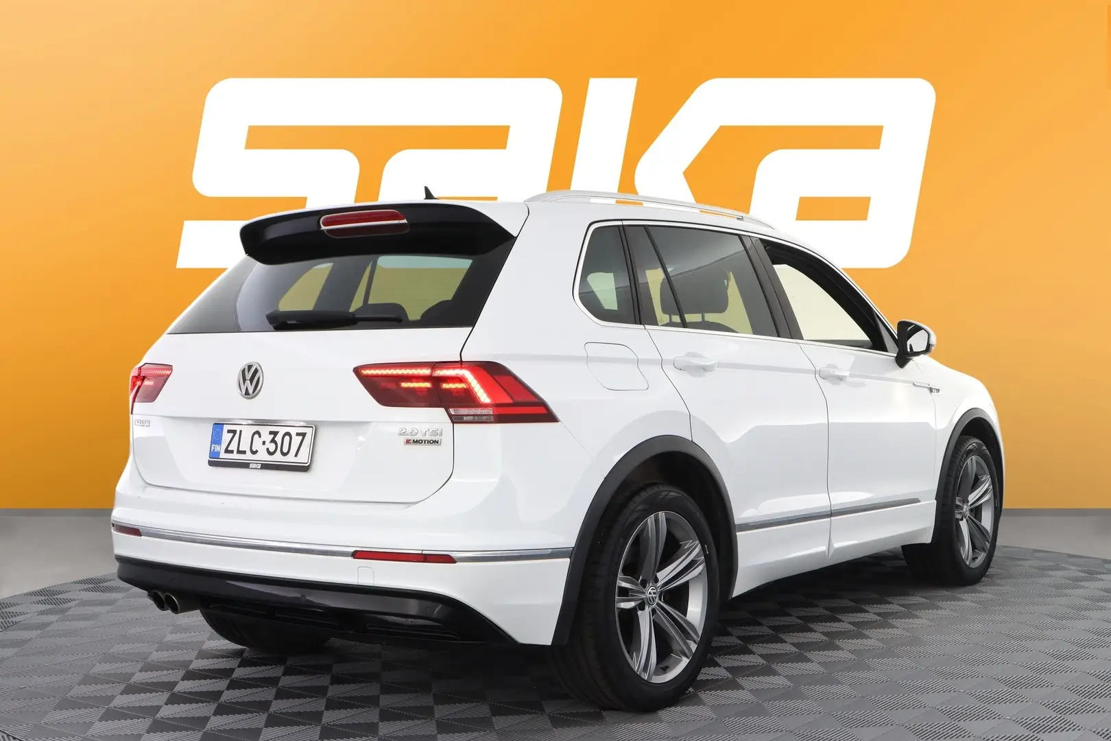 Car Image - 5EkAlc5touwqMjfZgjo9D2