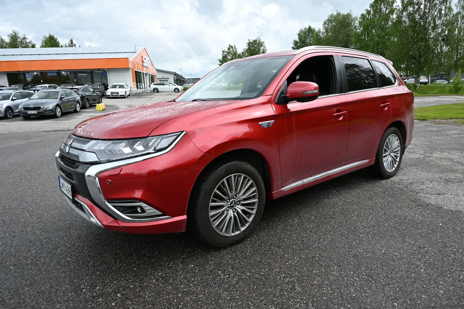 Car Image - 4rV9QfnGi2jxB4m8YoAUaV