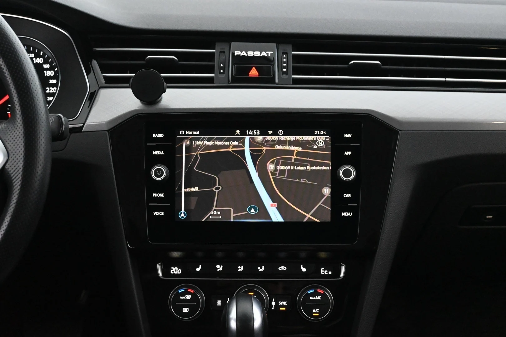 Car Image - 2q1WqLVp3qO2wru4aSn1Az