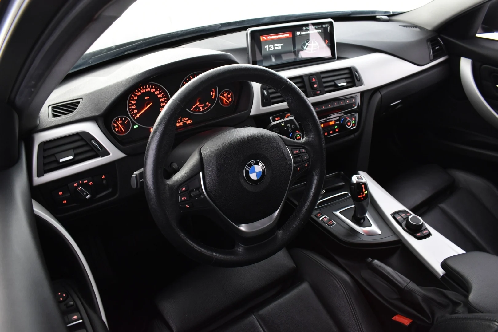 Car Image - dz4it0se5Bb8LO6S9mccU