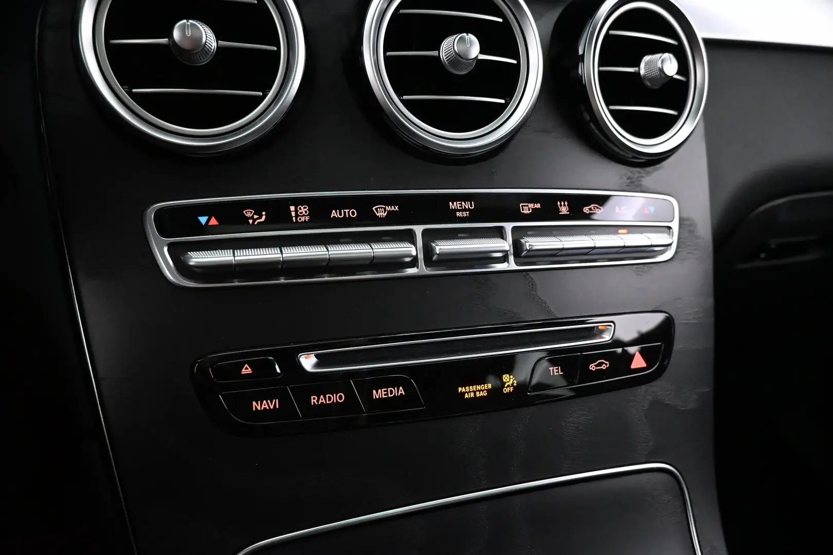 Car Image - 3itSMGDpI7Amls5hQpw9Fb