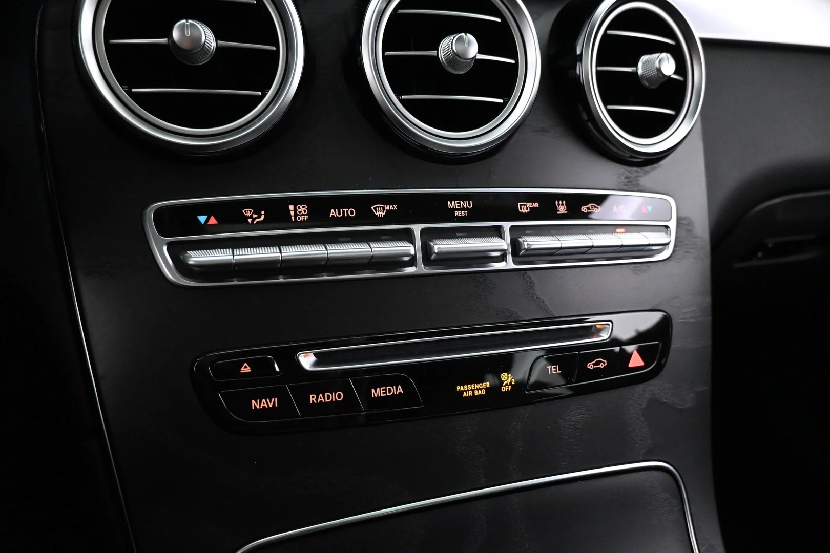 Car Image - 3itSMGDpI7Amls5hQpw9Fb