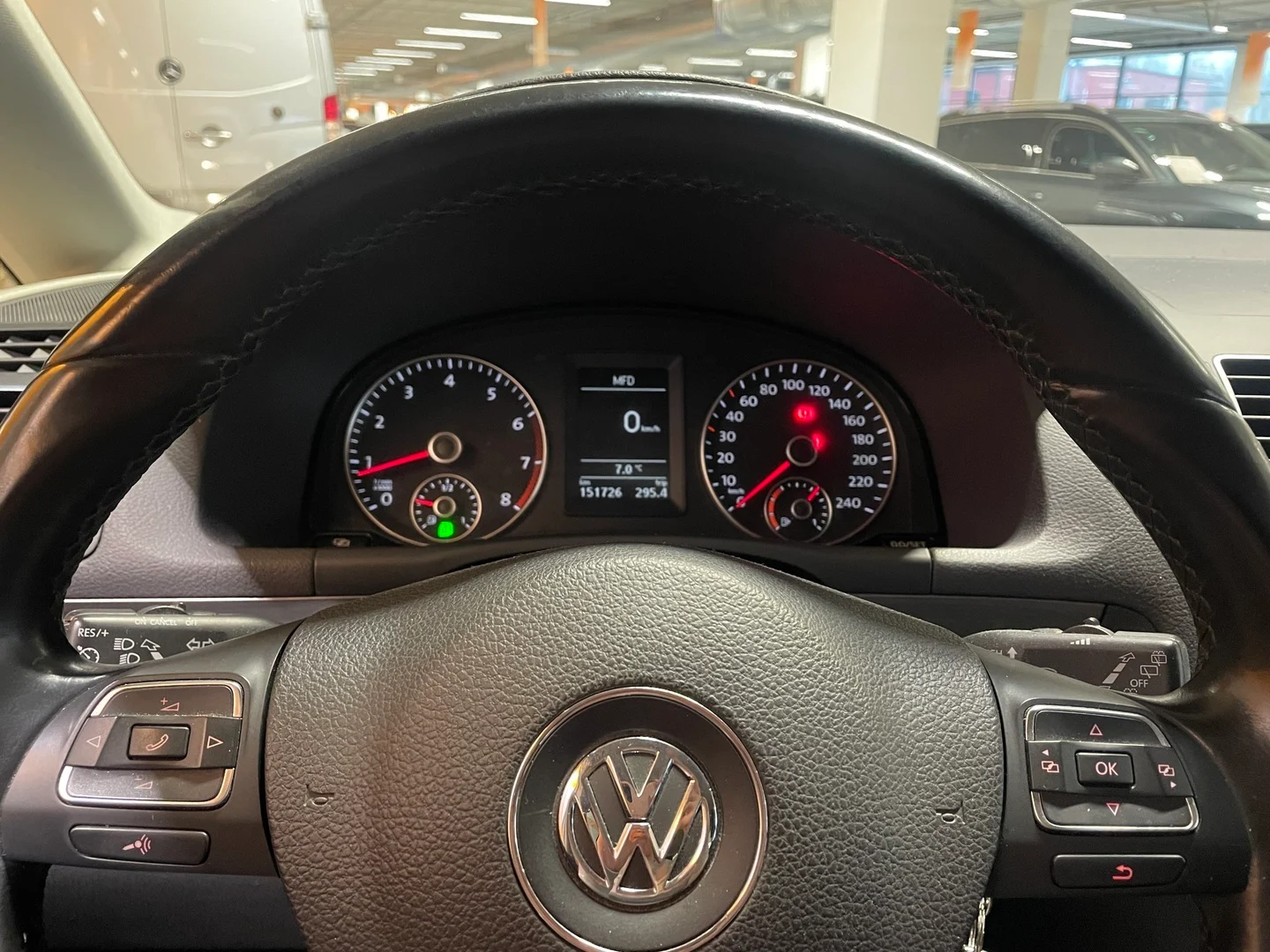 Car Image - 5LzoSSImQm6CPobZGEJ8NA