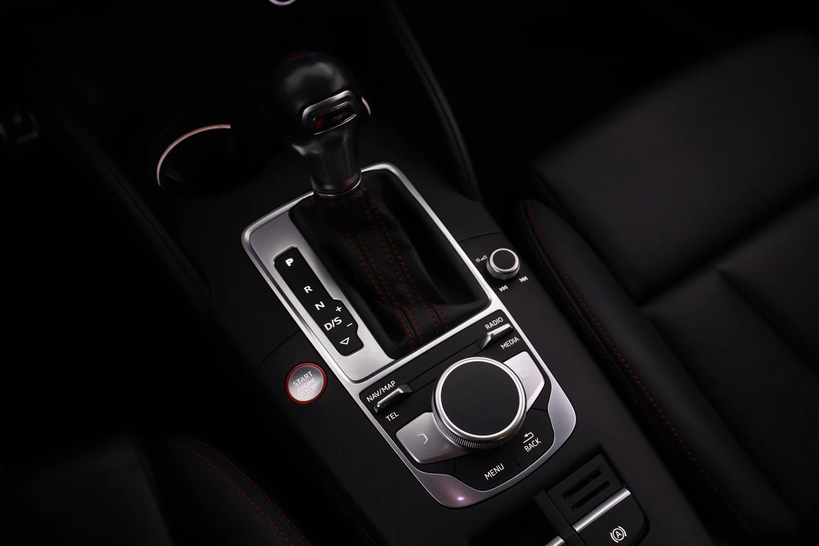 Car Image - 1IKDg5bWKDpXg0QNipkyEZ