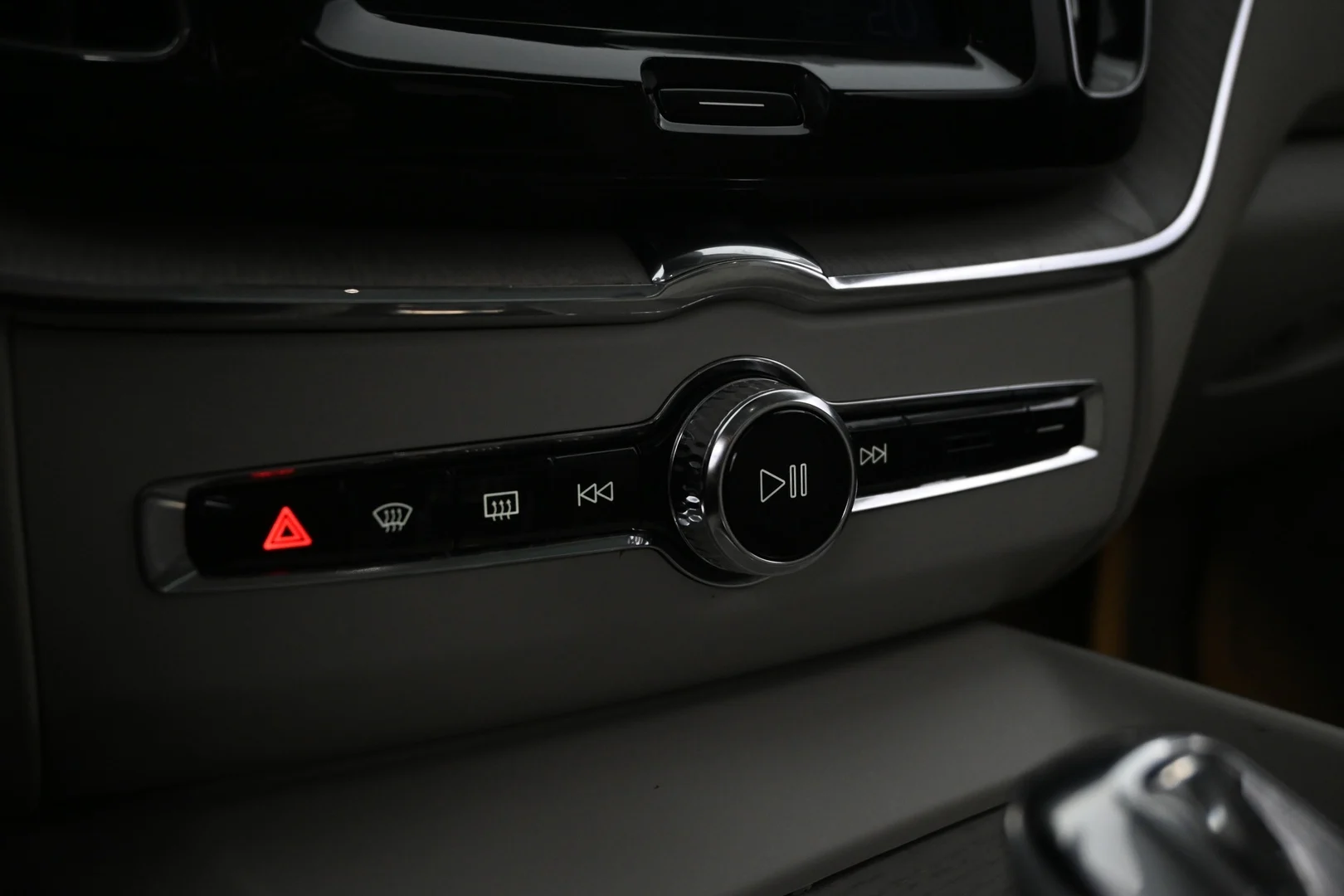 Car Image - 19VrakJBwYRsegDgOA5Okv