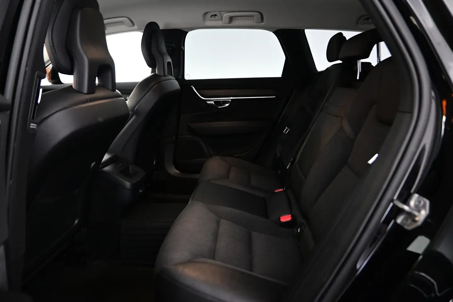 Car Image - 6pQvnfFu6WrcMJbExXa38e