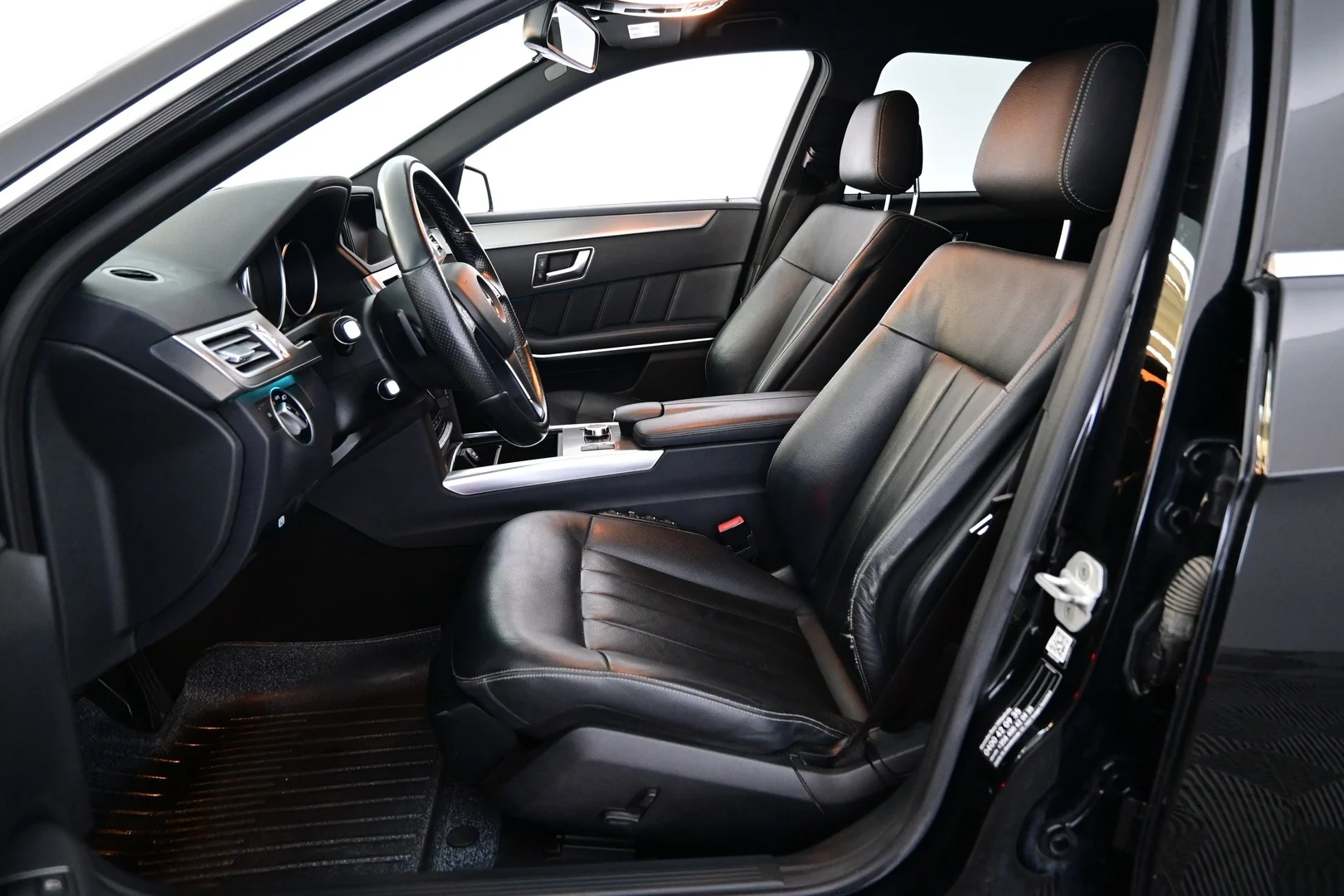 Car Image - 6e4CjqEjVvCTzk236bgYRr