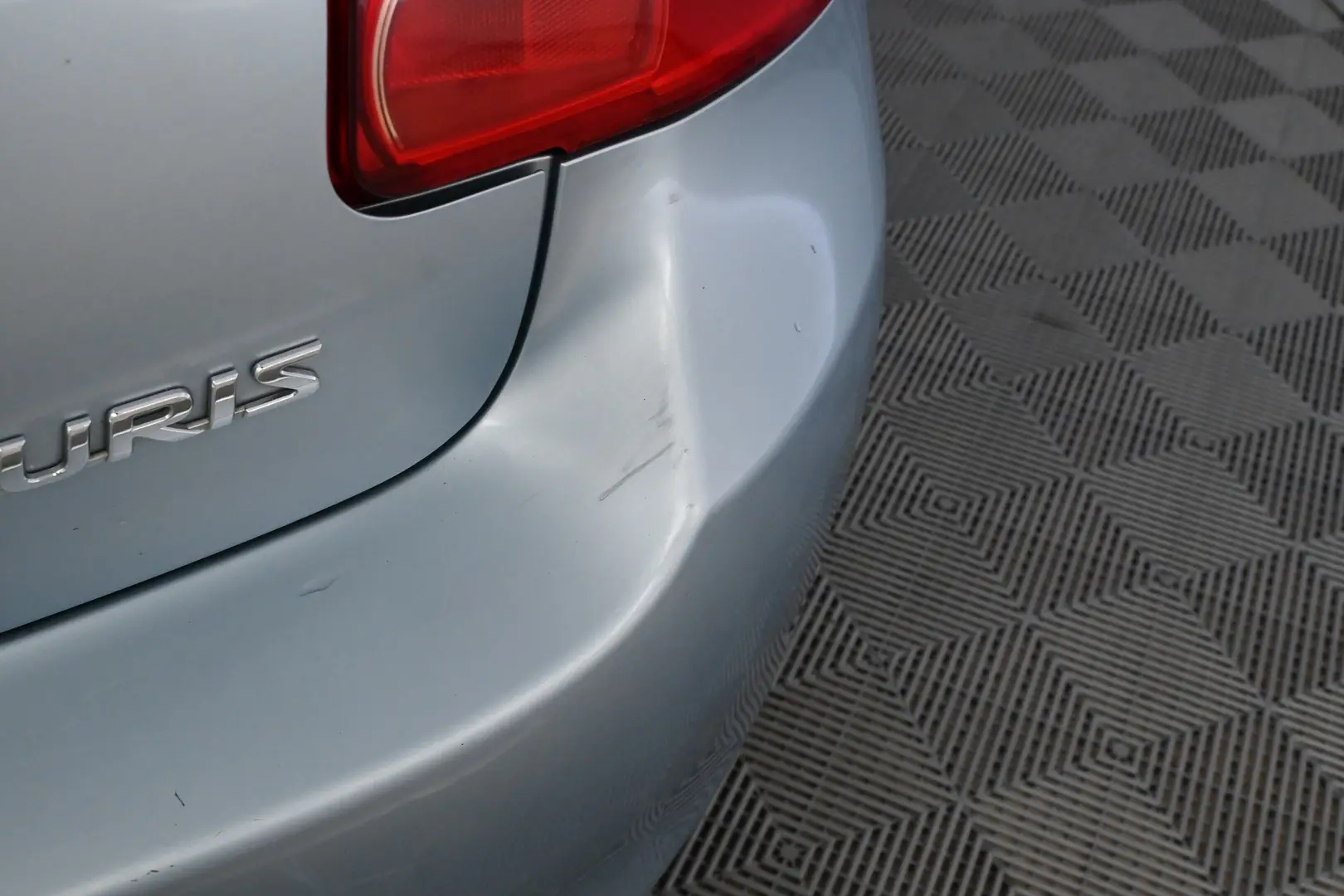 Car Image - n1fF1Q7eegPF6NBWN2uaK