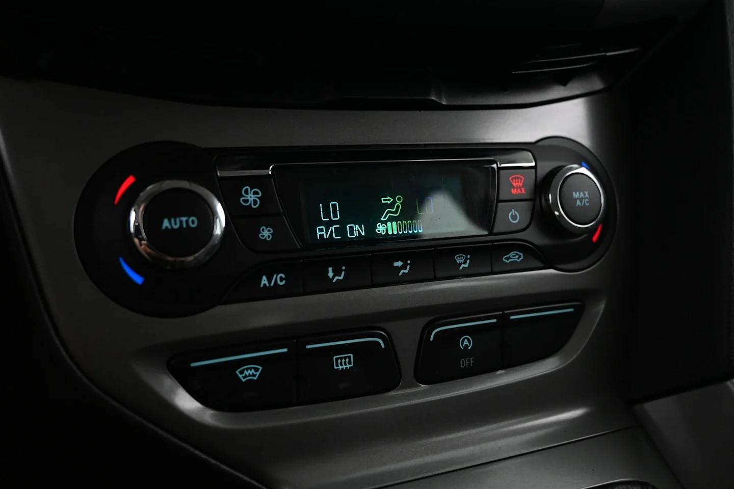 Car Image - 7ztdS8BEADw4iwDW1hOwoj