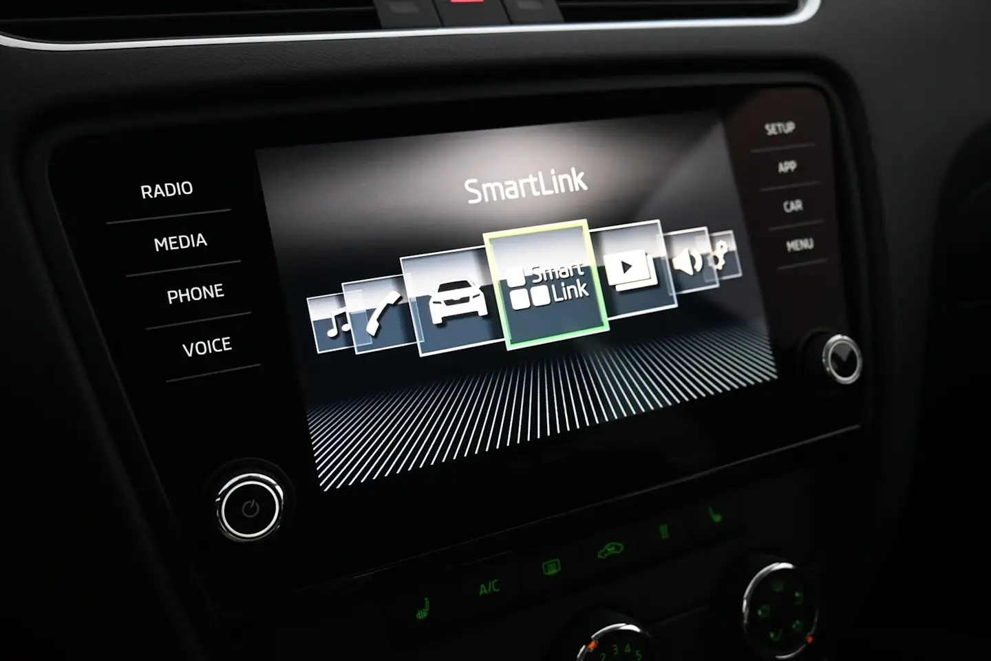 Car Image - 4IYAlPh2Bmz0a6QzDiIAz1