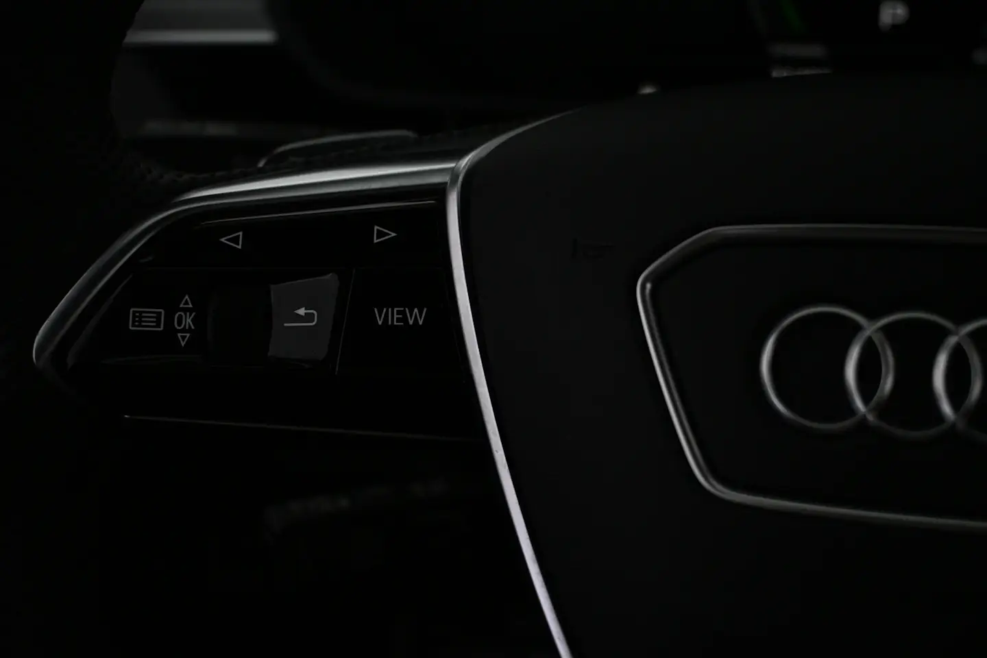 Car Image - 3A49QndwdEEC2yBbmC90lx