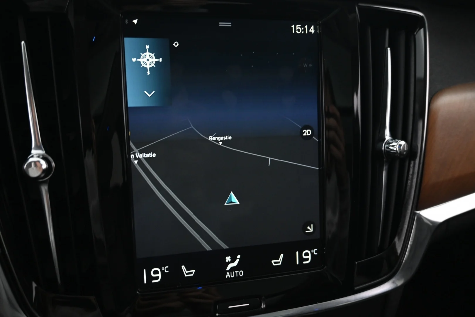 Car Image - aCcdcAkfromRvNpQ3EJvK