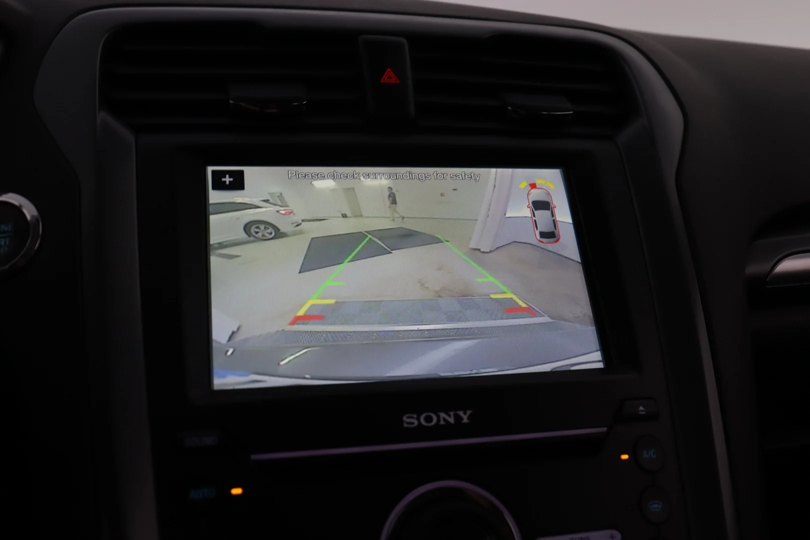 Car Image - 3SvFqgxcf7Af92TDZ7NOfj