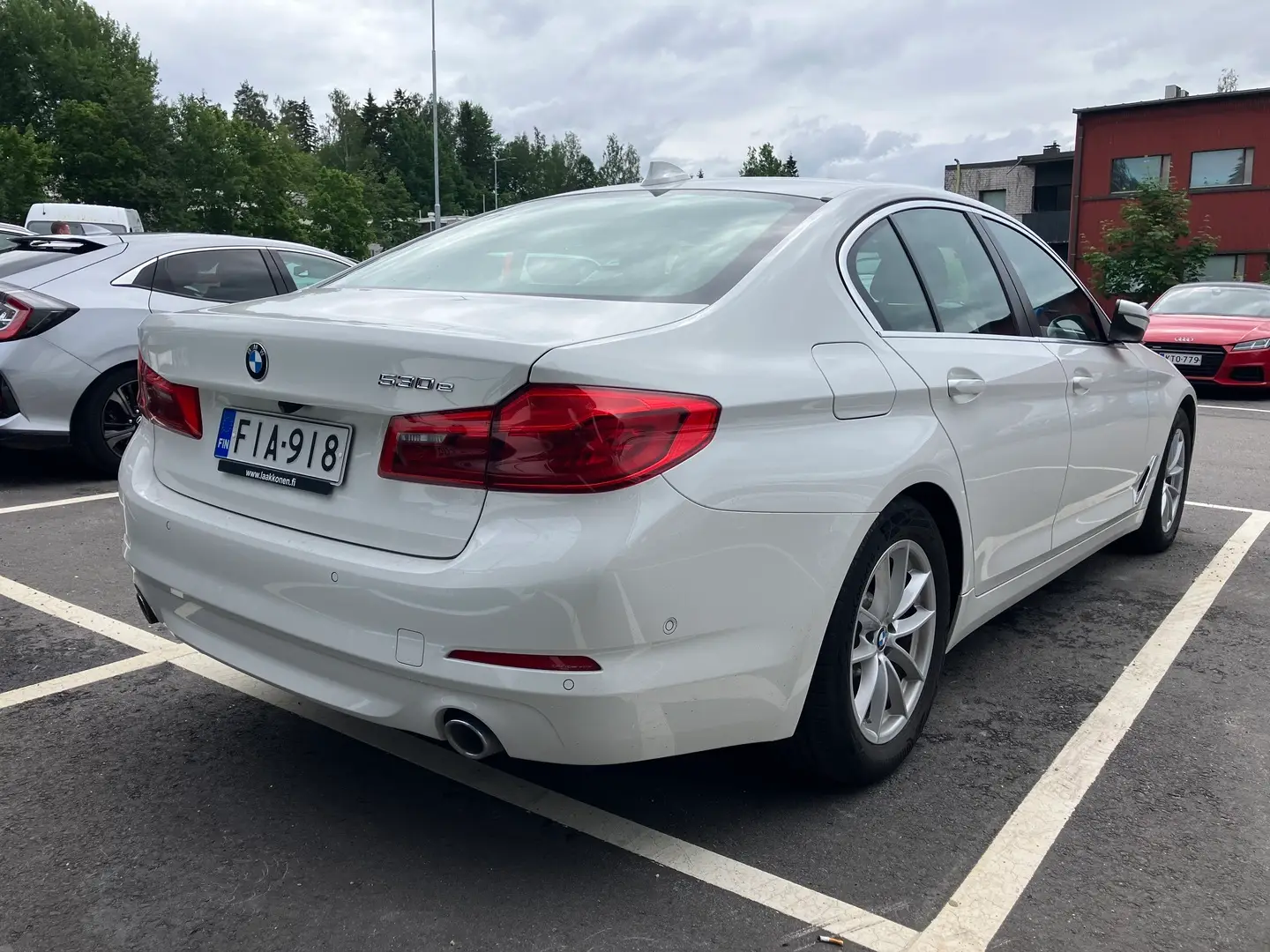 Car Image - 6oj7dDHcSWDYuFjZm3qTBz