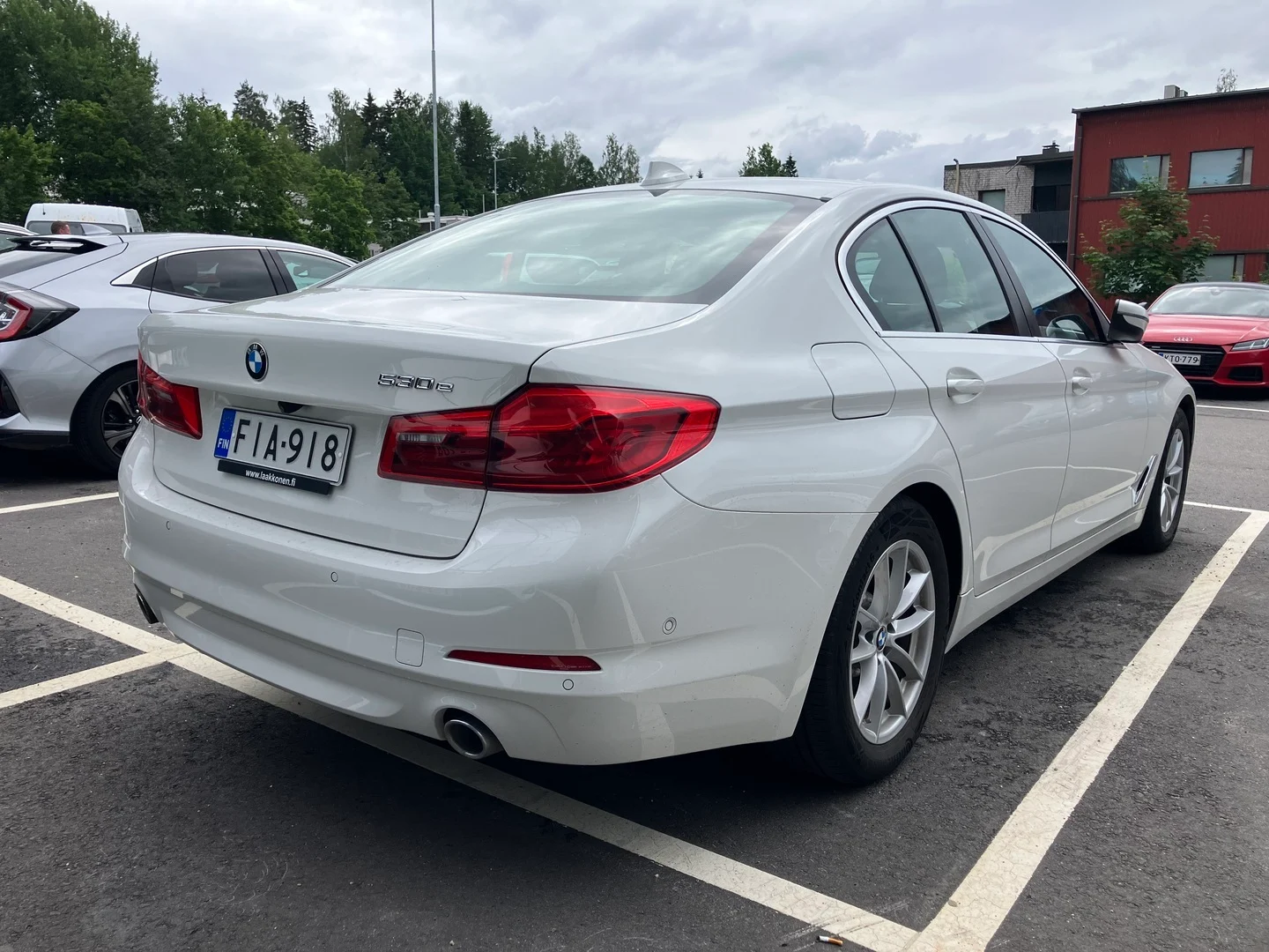Car Image - 6oj7dDHcSWDYuFjZm3qTBz