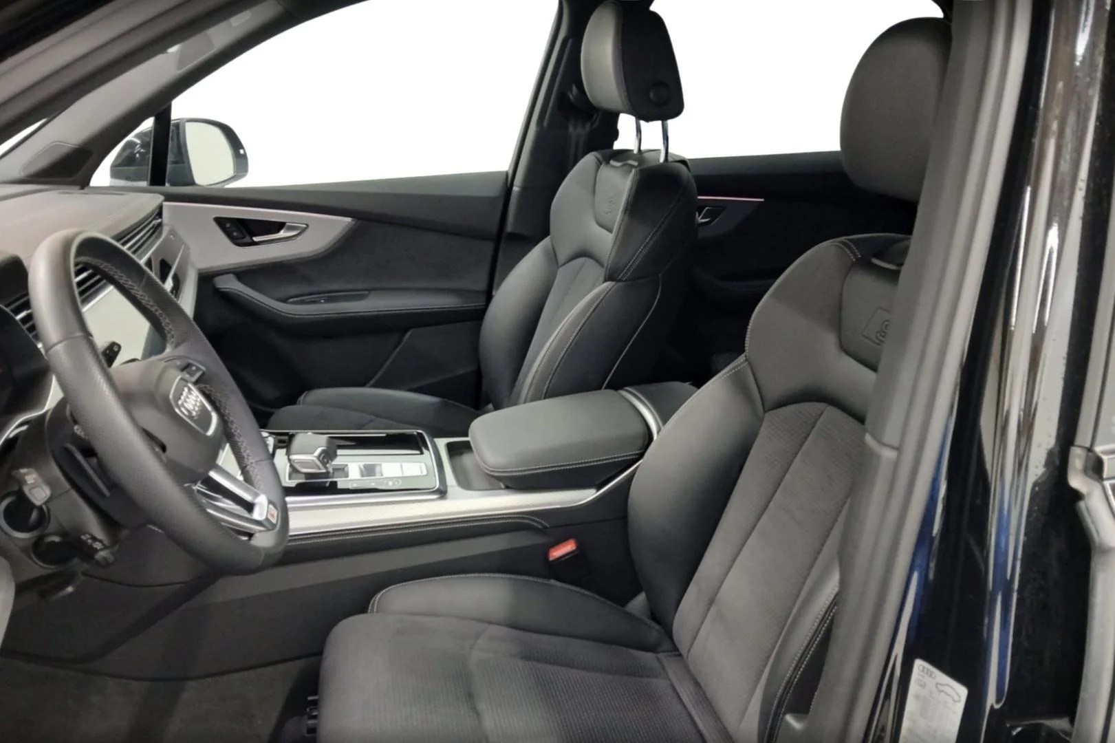 Car Image - 4QB8Ru1iy6BWiMsqqaqRlR