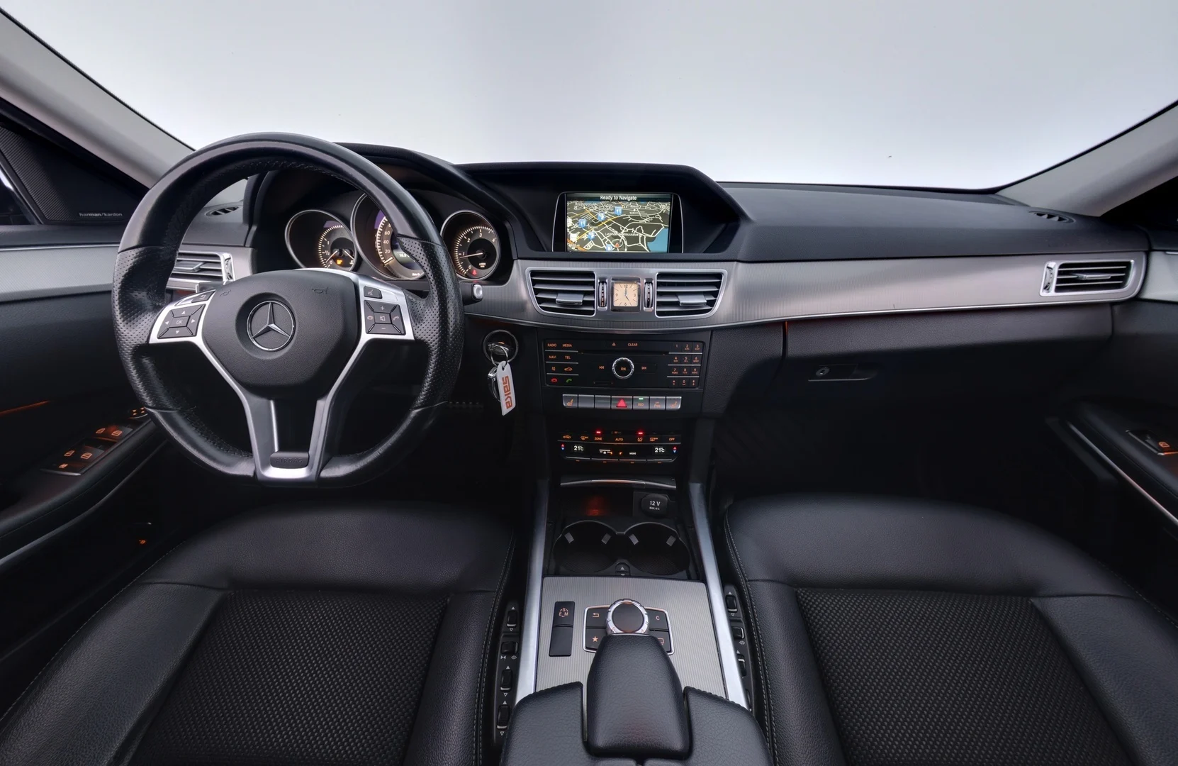 Car Image - 4bqGaFo0D0dkWJmkuf8bTT