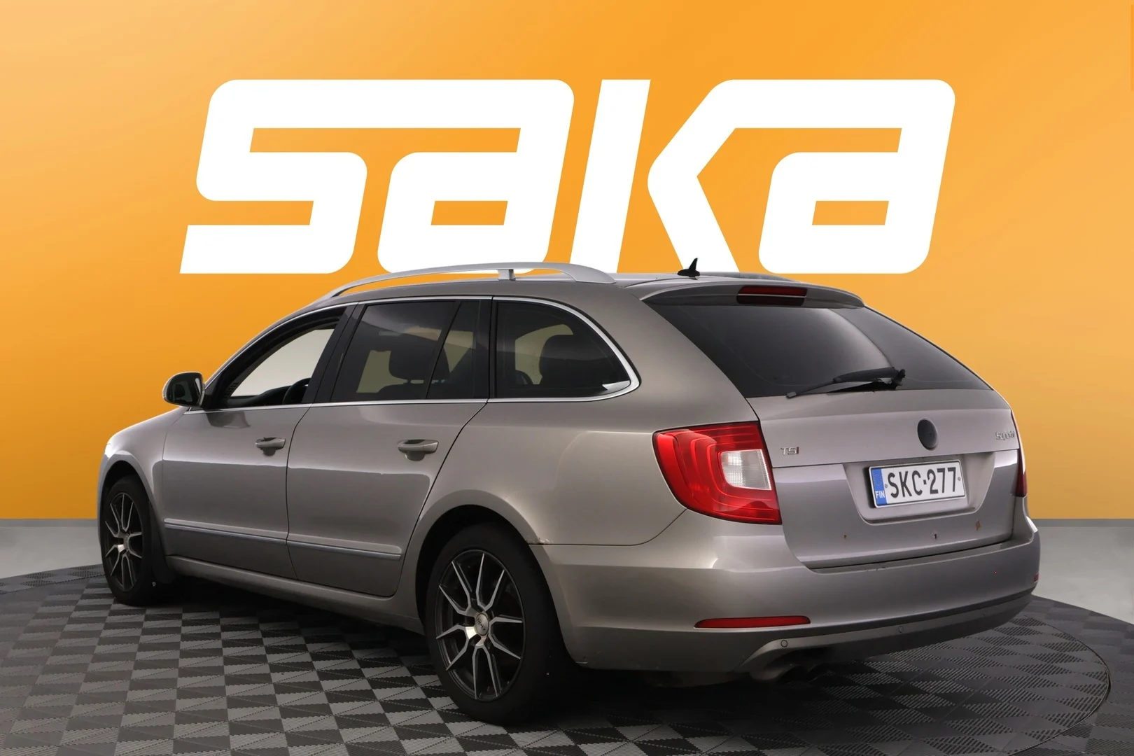 Car Image - 5NmDufYDvTQf1M67mFboRq