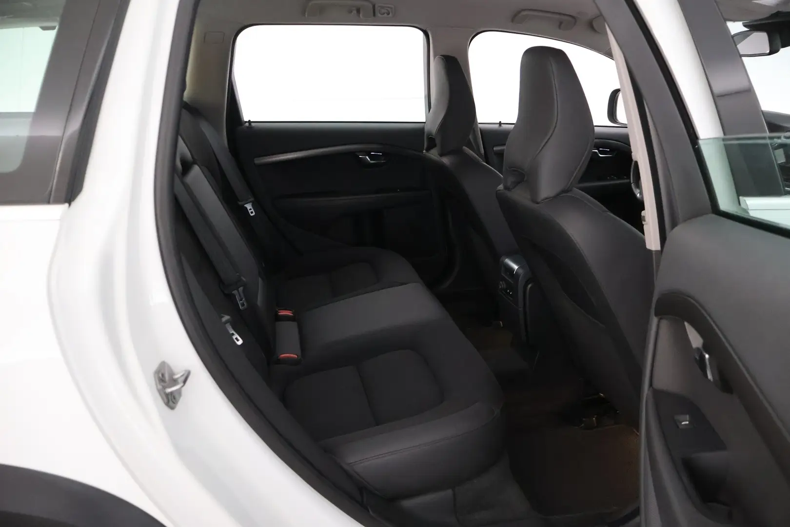 Car Image - 6CRqyIO06ZDgjglBHBUc2g