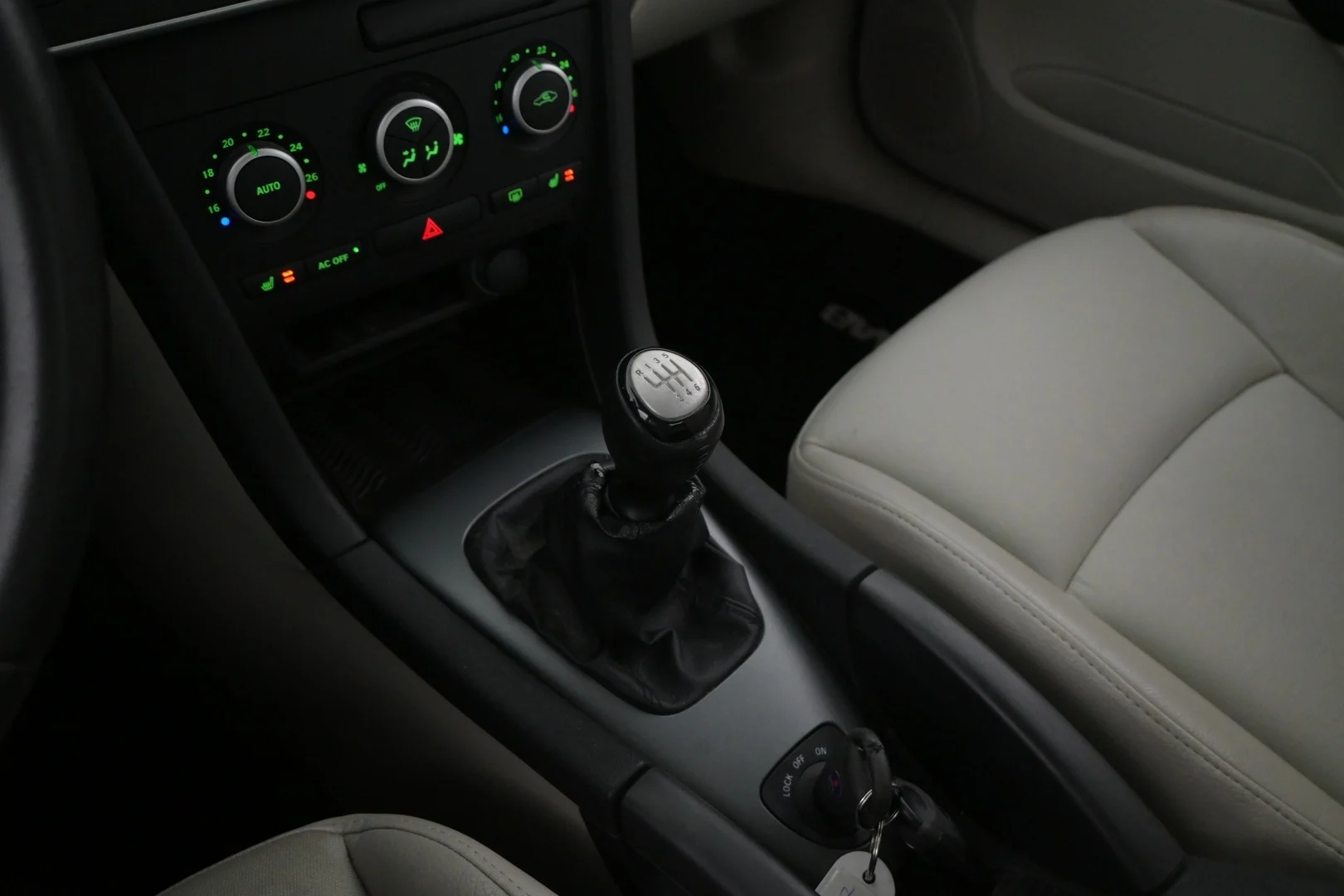 Car Image - 8tEgPeADDrnQqFupVXLu2