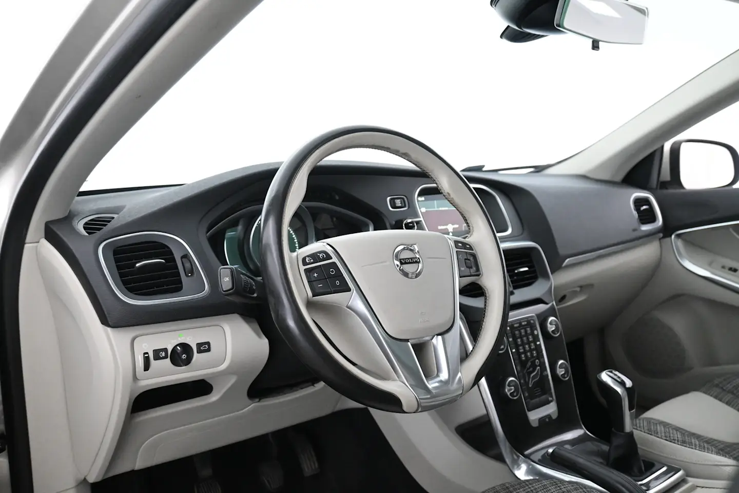 Car Image - 4ubUxjz9B5bBrzK9IrC1Af