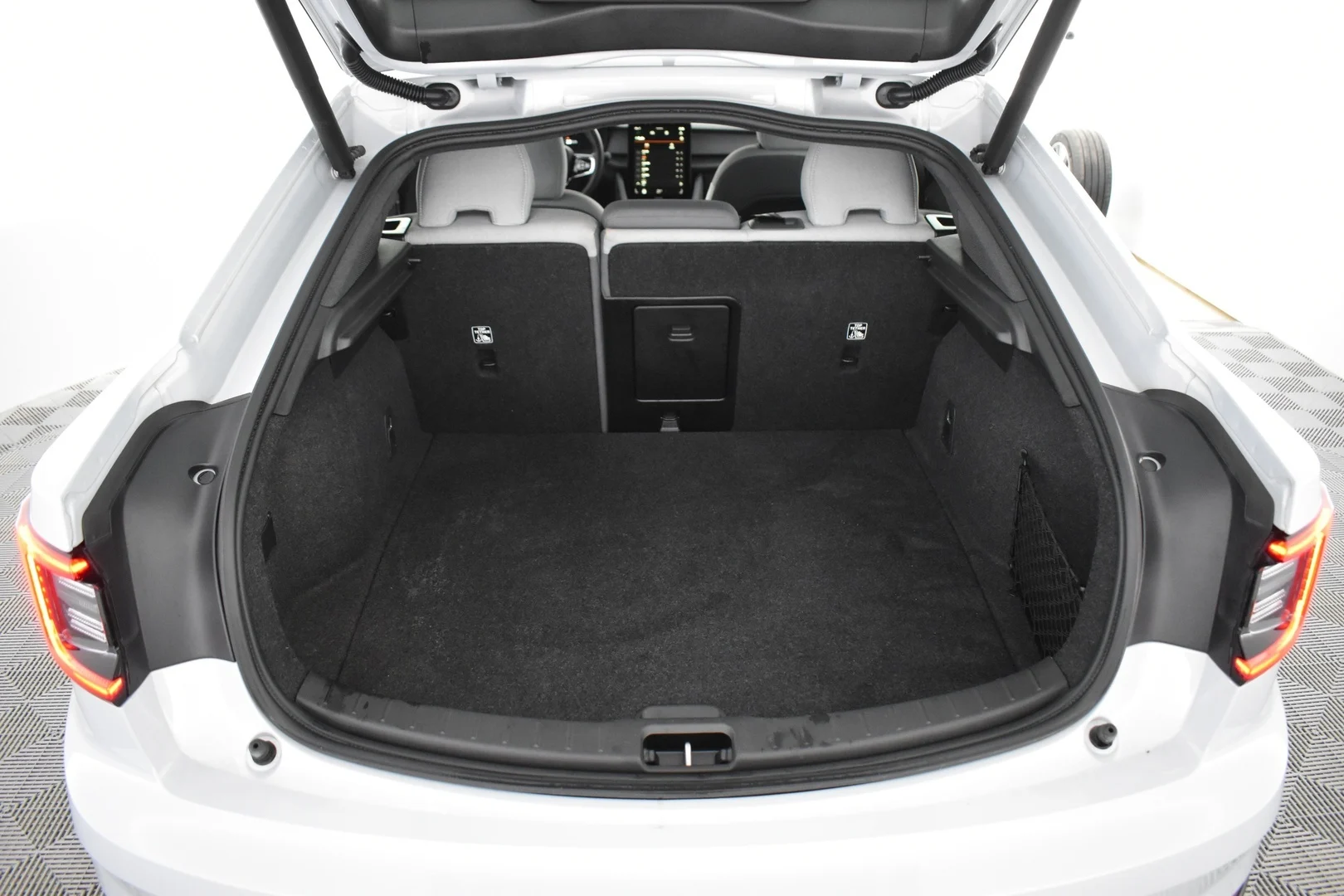 Car Image - 43NUfpsCRCCAtP2AJ4nMze