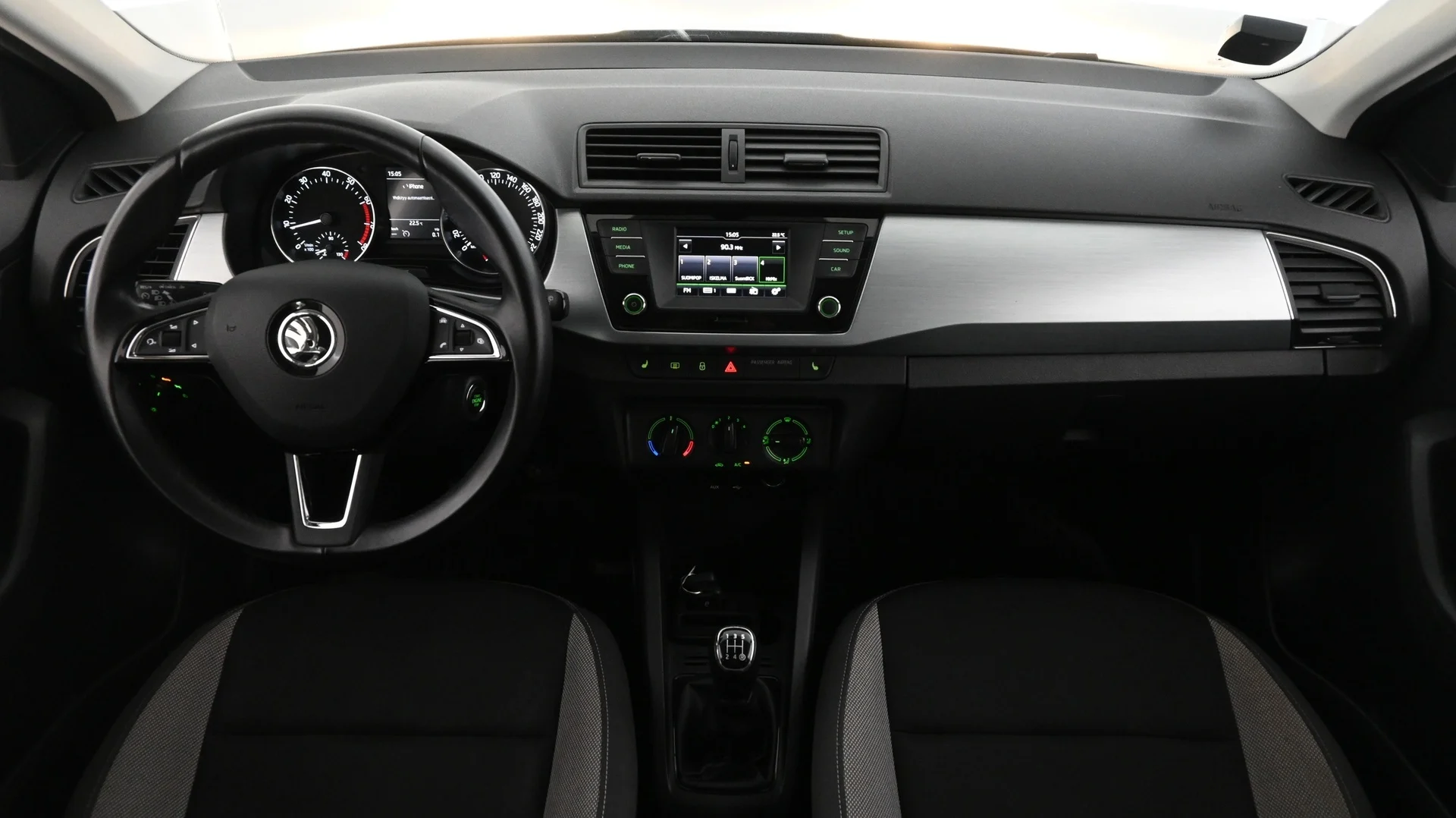 Car Image - 3t0vU4M1kBhniKABHfkFoh
