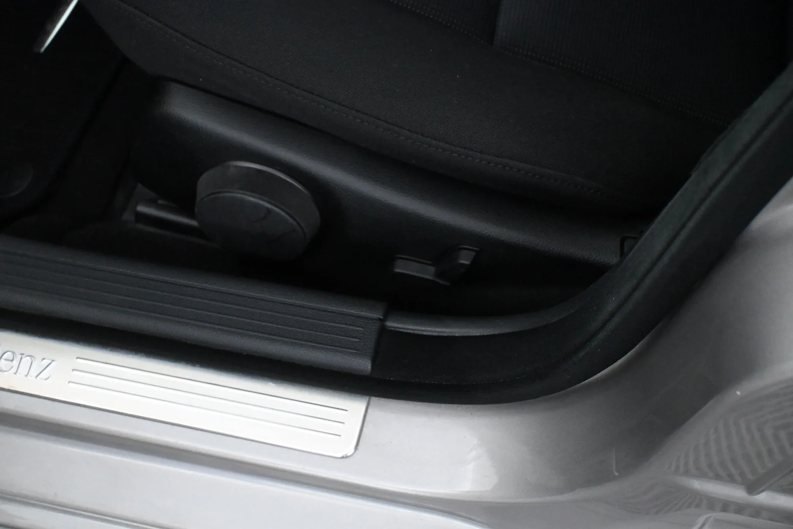 Car Image - 2cVxRjBnHZotTZbMOexOmV