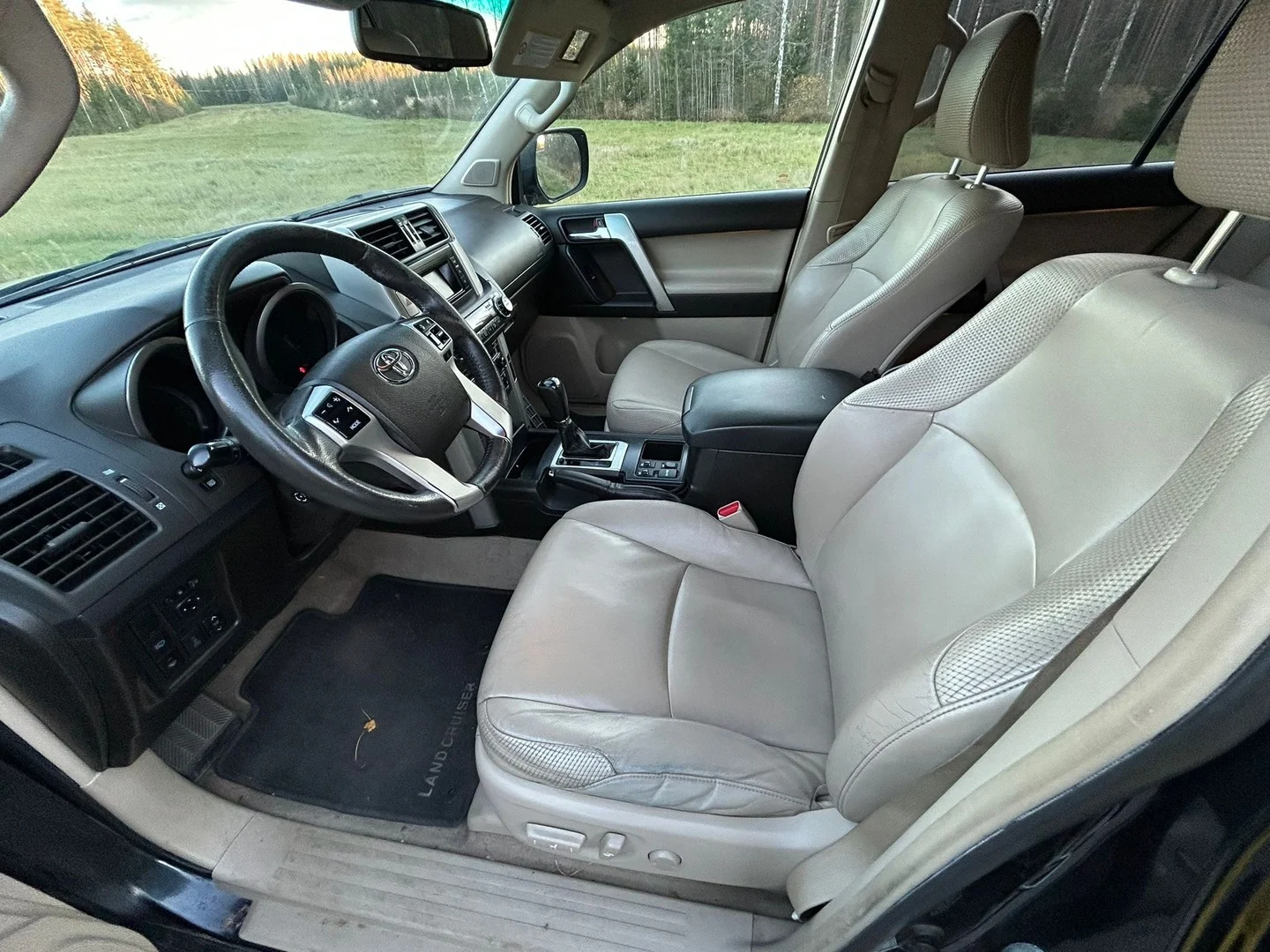 Car Image - 57K3CpLntSSTKgHuVE8RFG