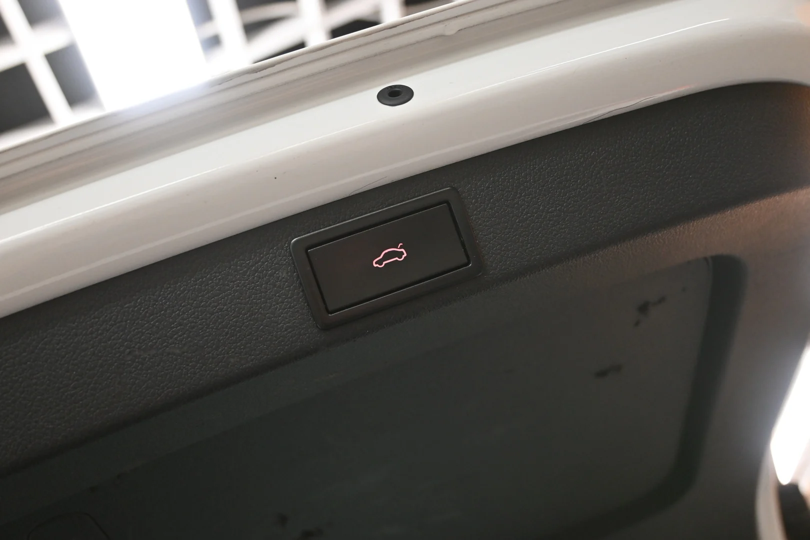 Car Image - 6Y2Ra4dwqqwawW1FA7KN50