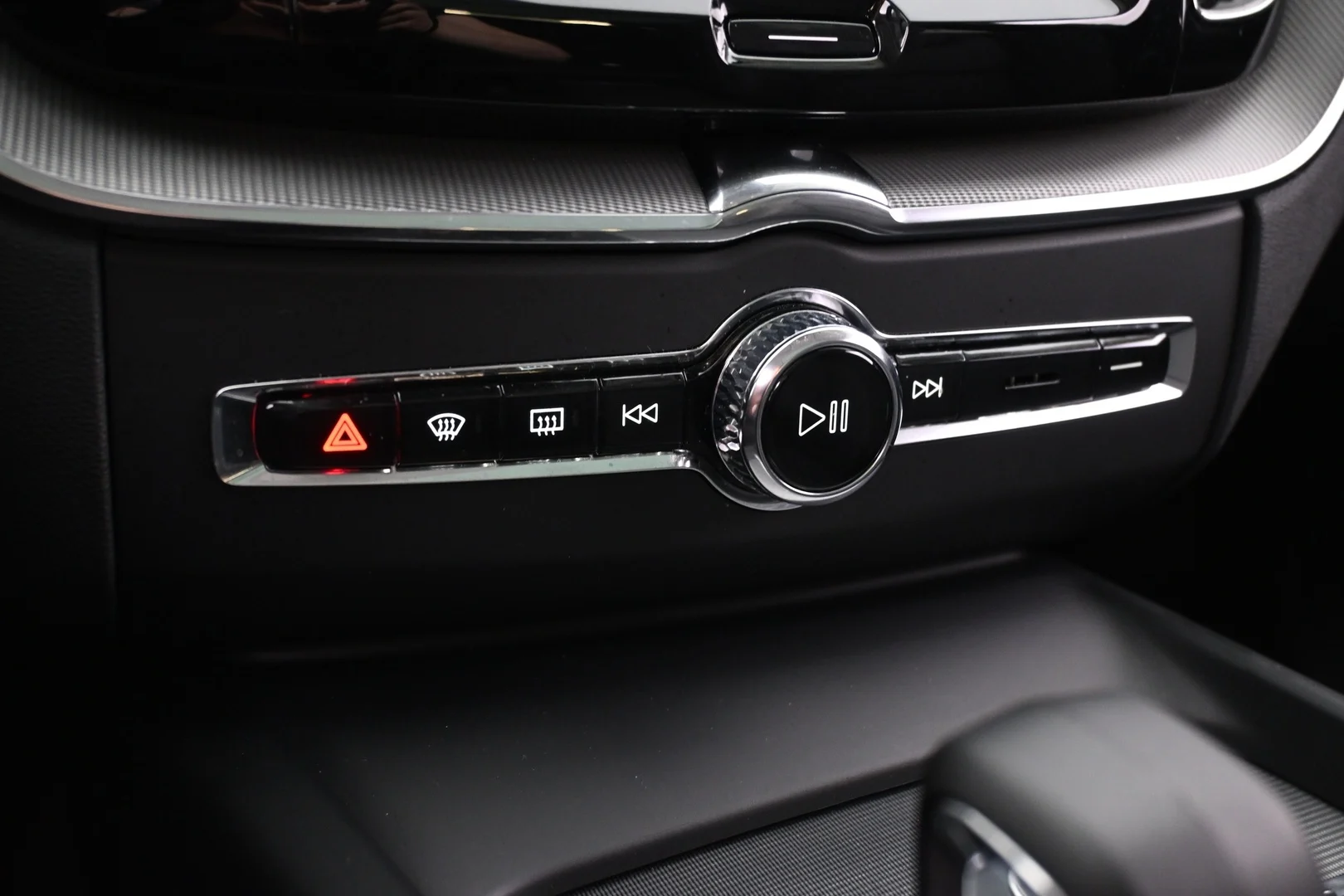 Car Image - 2PVr5VSqi4Hk2DARuBOBBR