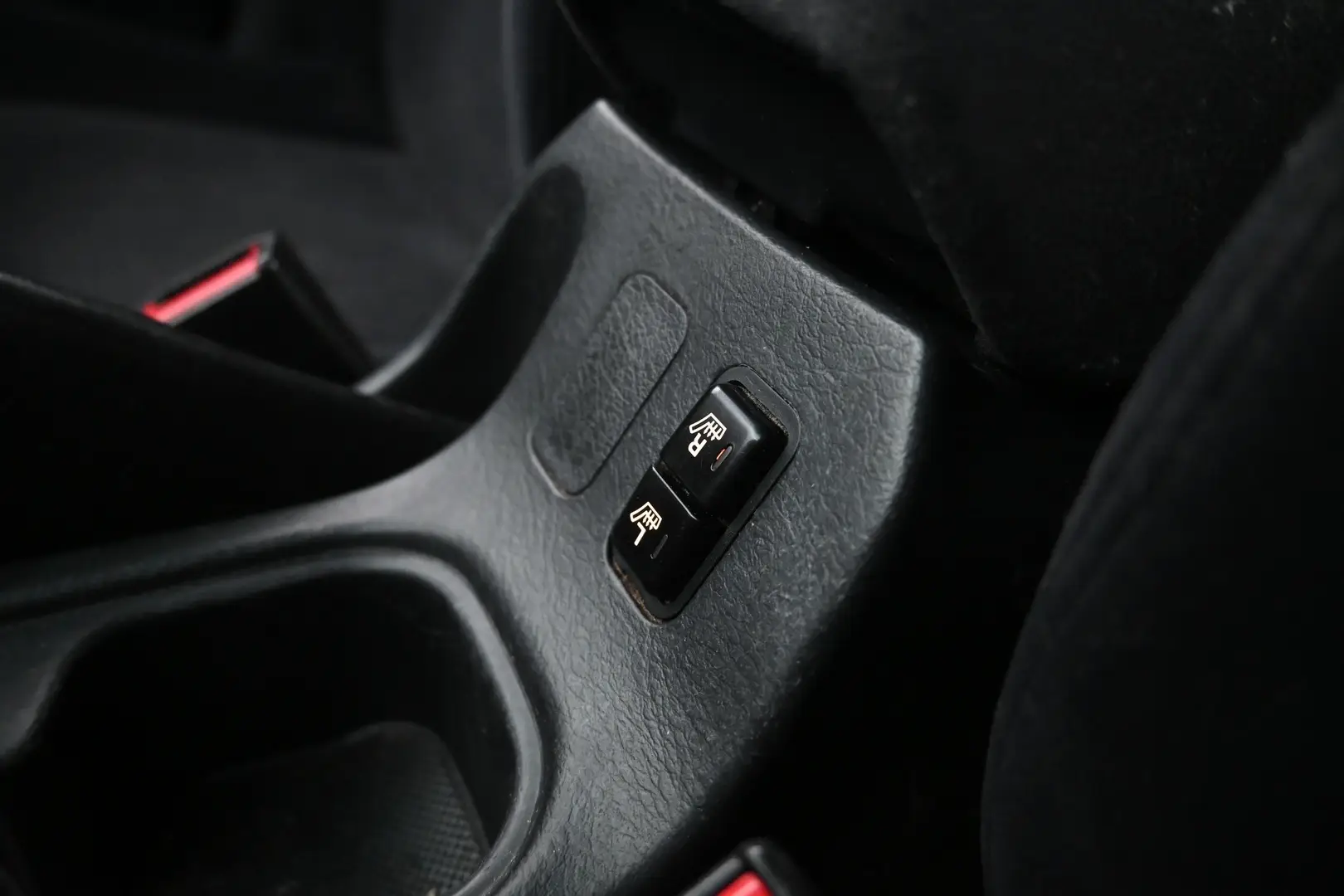 Car Image - 4Da23IYtnebzgkfLn6i8C9