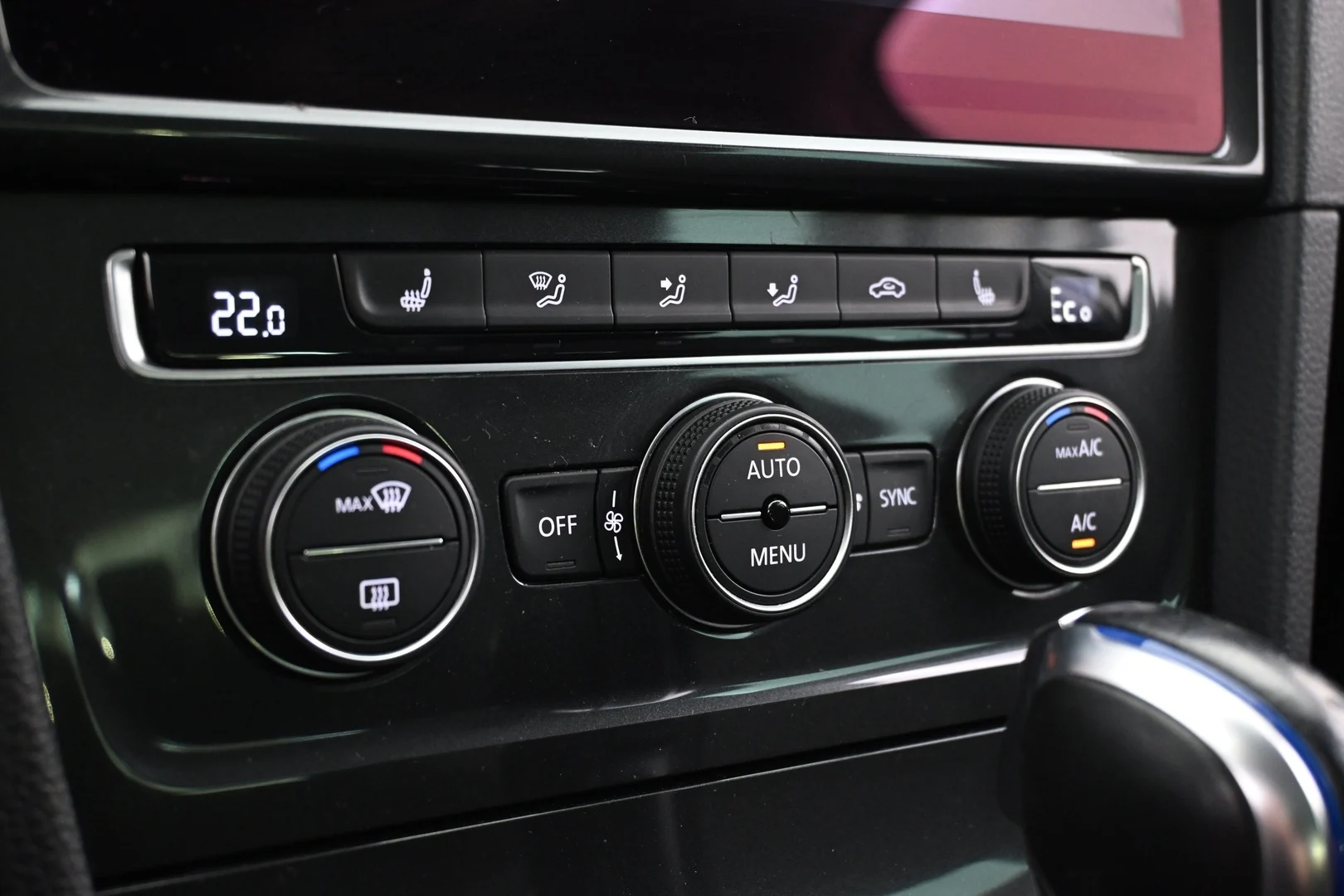Car Image - 1wnsbnSYrOOyYodzWfT3xU