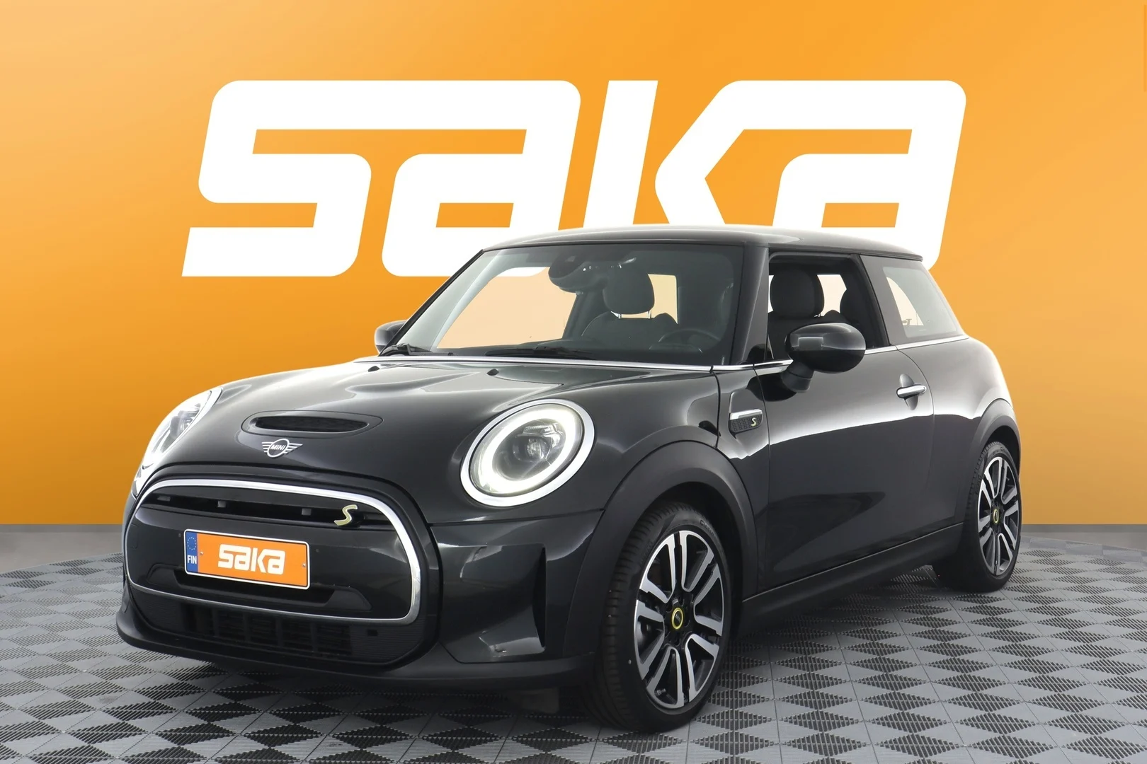 Car Image - 3FXpCFfengIY4ogoj0kYN