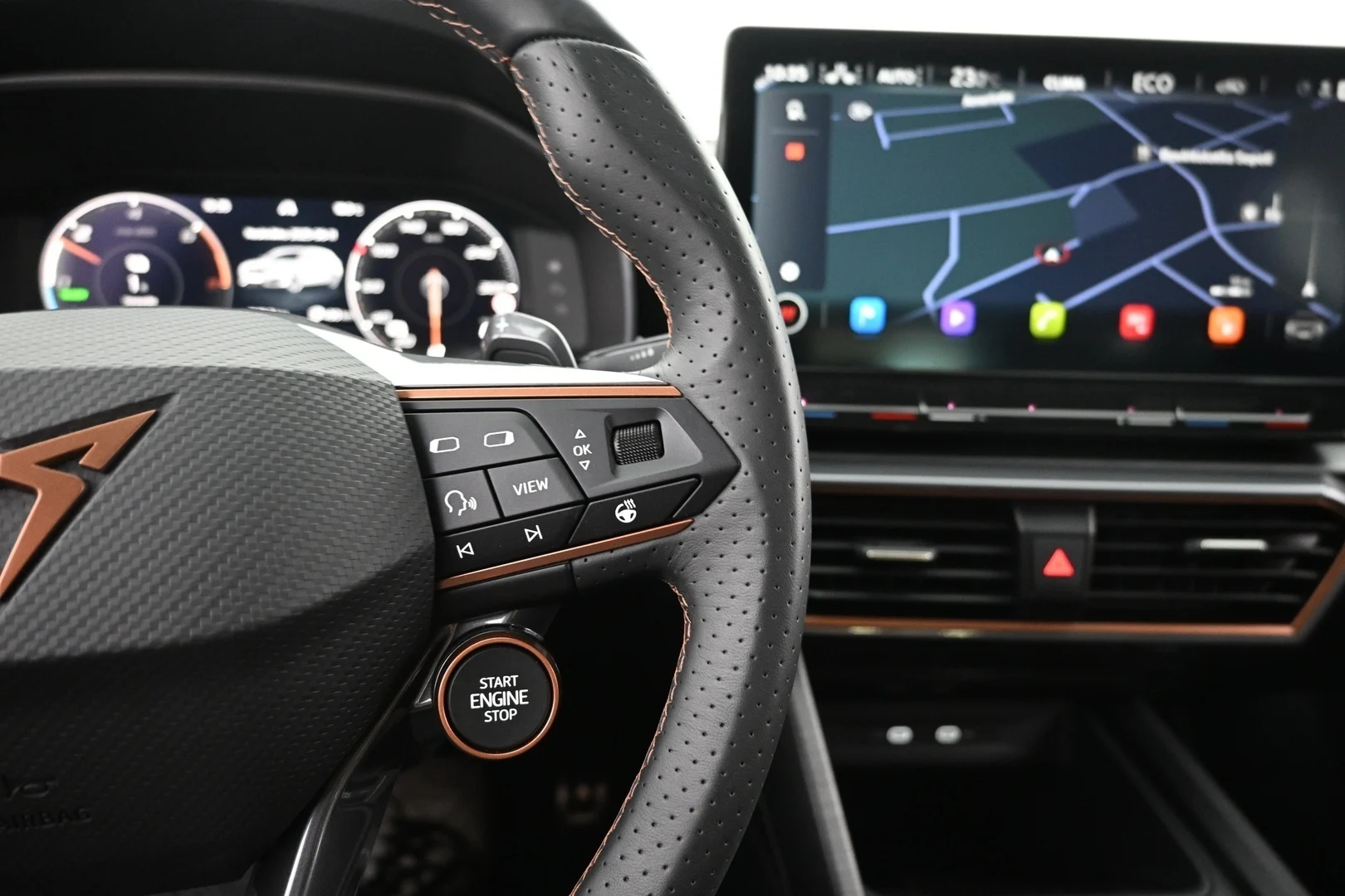 Car Image - 6qUmPknYV8RbM7Ee1X80BK