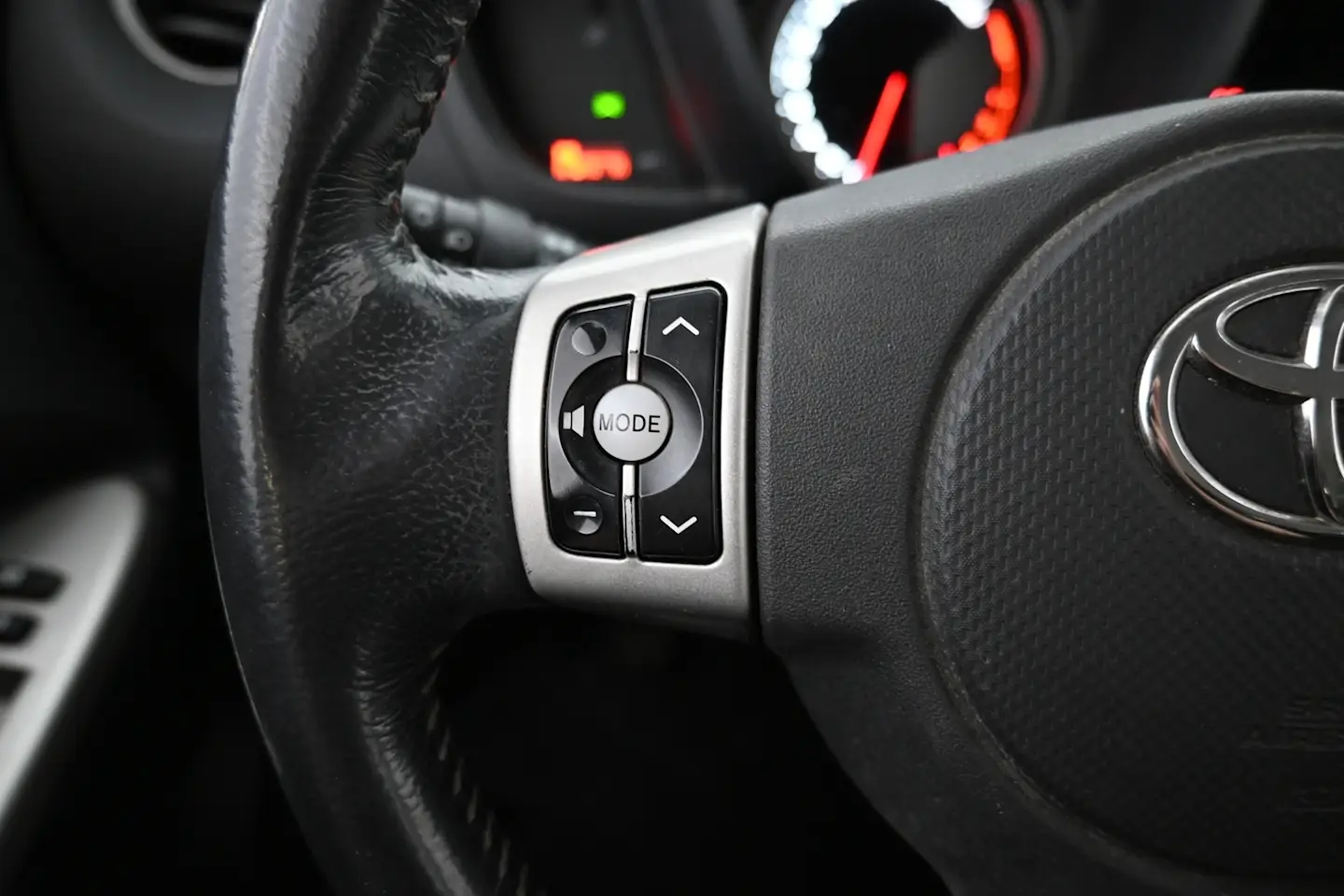 Car Image - 5QOaGqkAD7yz6yb10UBwcn