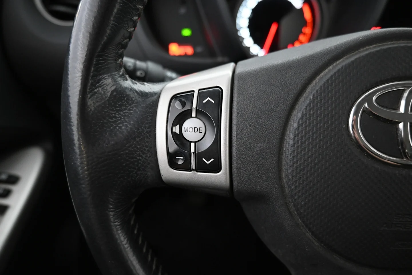 Car Image - 5QOaGqkAD7yz6yb10UBwcn