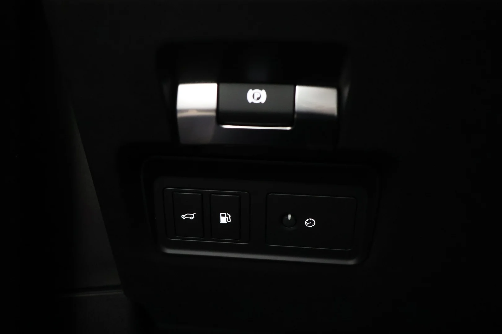 Car Image - 5noXvdajlMxirUQALlQyBb