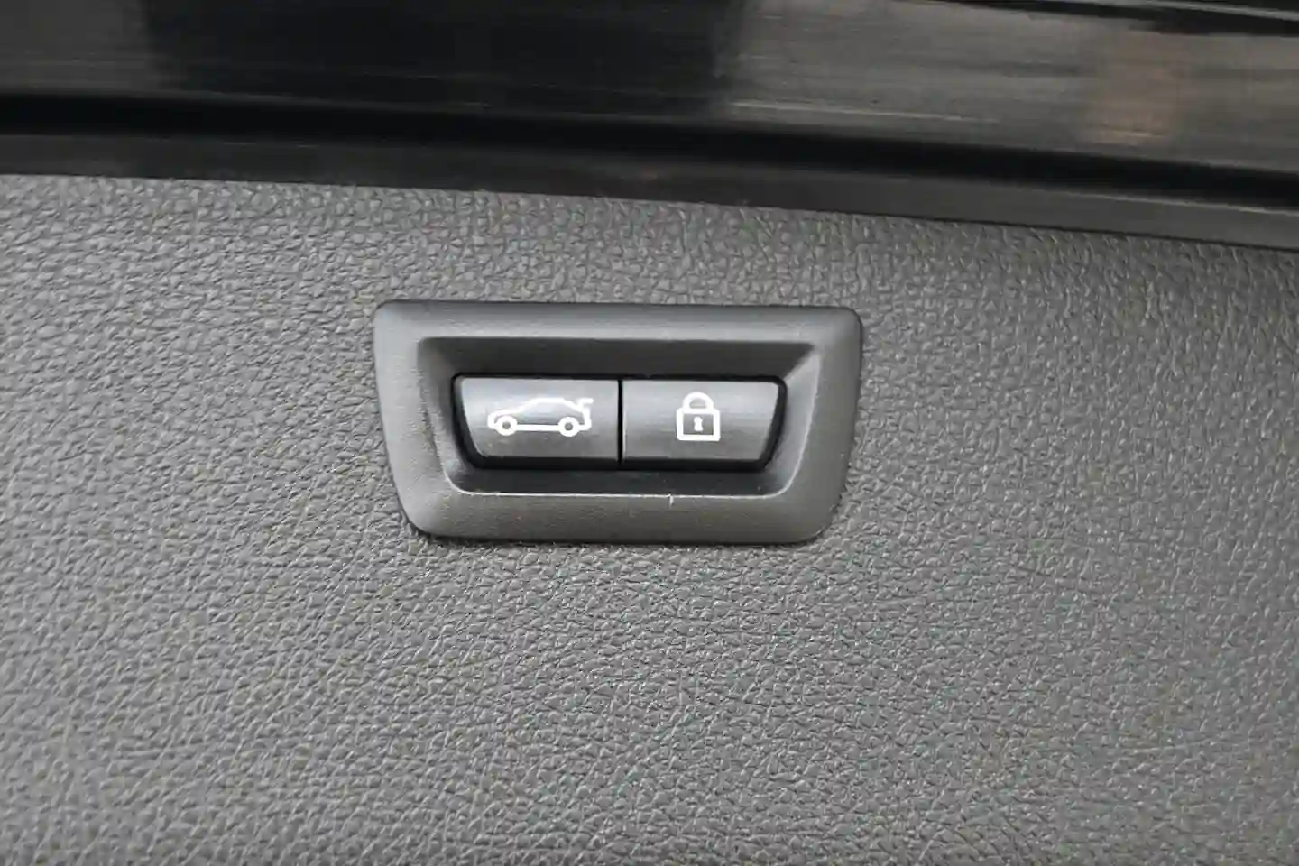 Car Image - 3yFtG3u9yA1alsbTQUdUP4