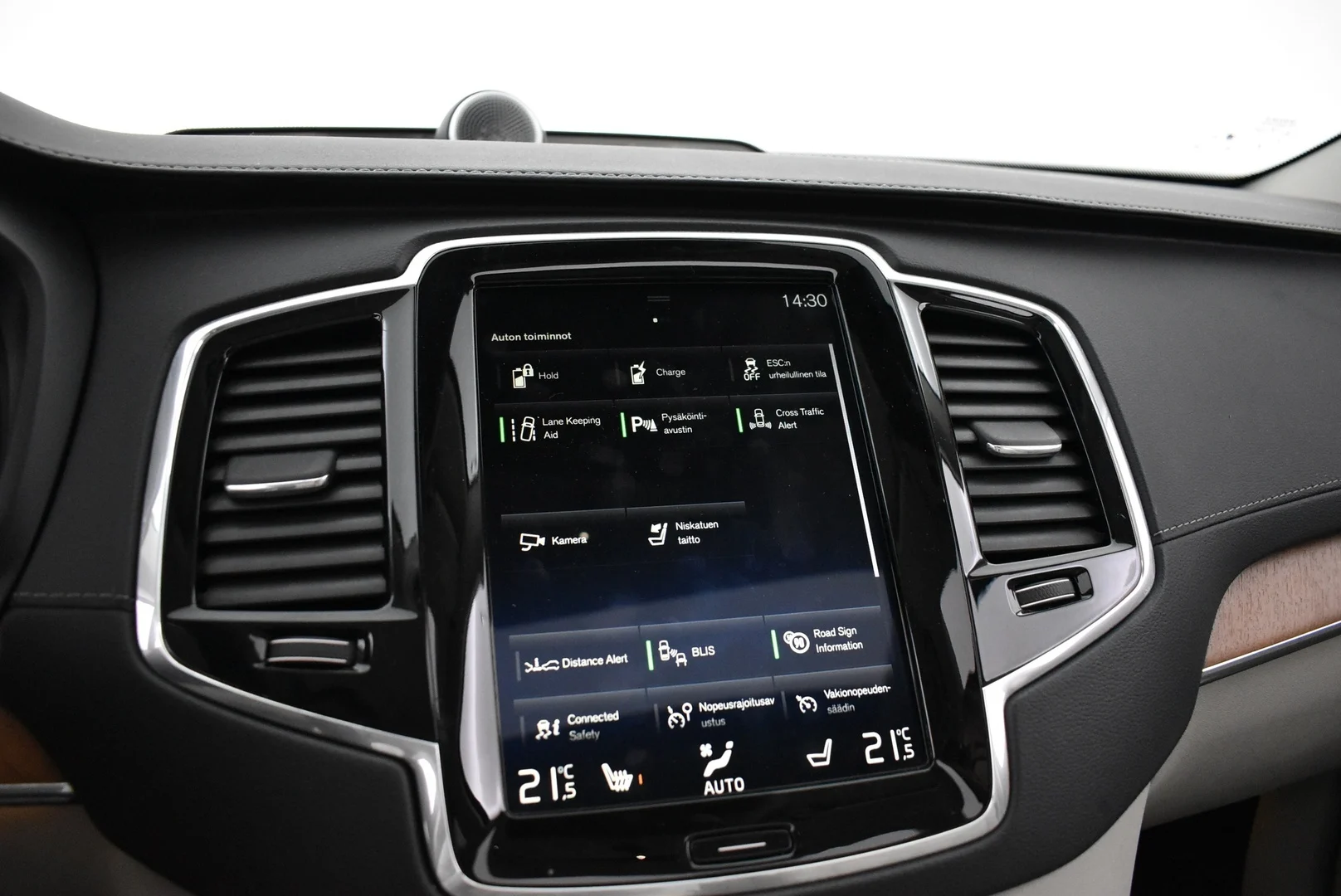 Car Image - gCN4XkbBXqFO25tAgJLjb