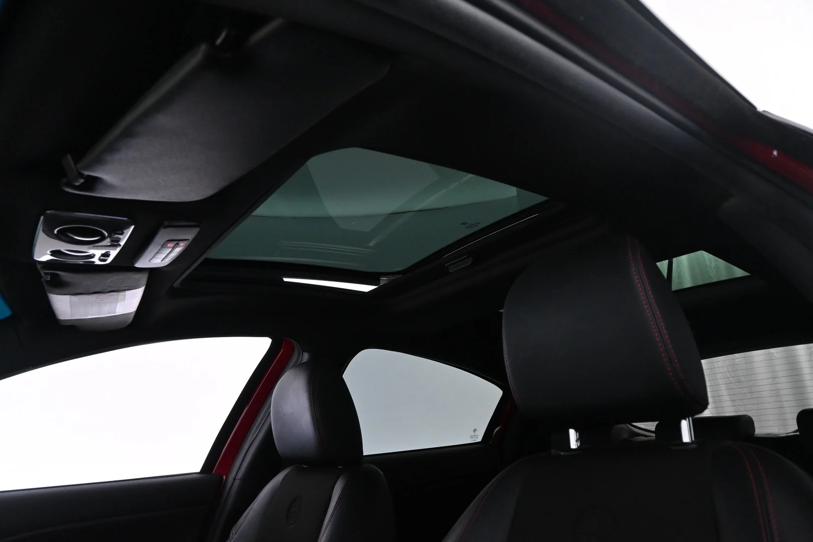 Car Image - 3ZnEmPYKcKY9IqTVE9GpGC