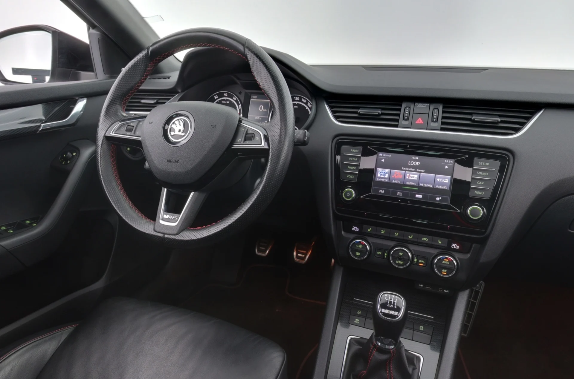 Car Image - 4qOYpgaHvDrwNu5xMOXfRt