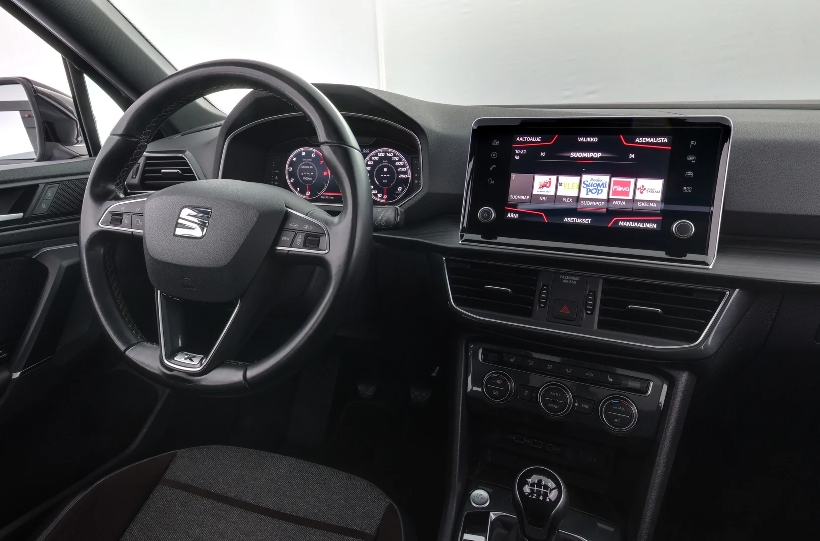 Car Image - 168Cdp2ijW0N3NOxZvpmyo