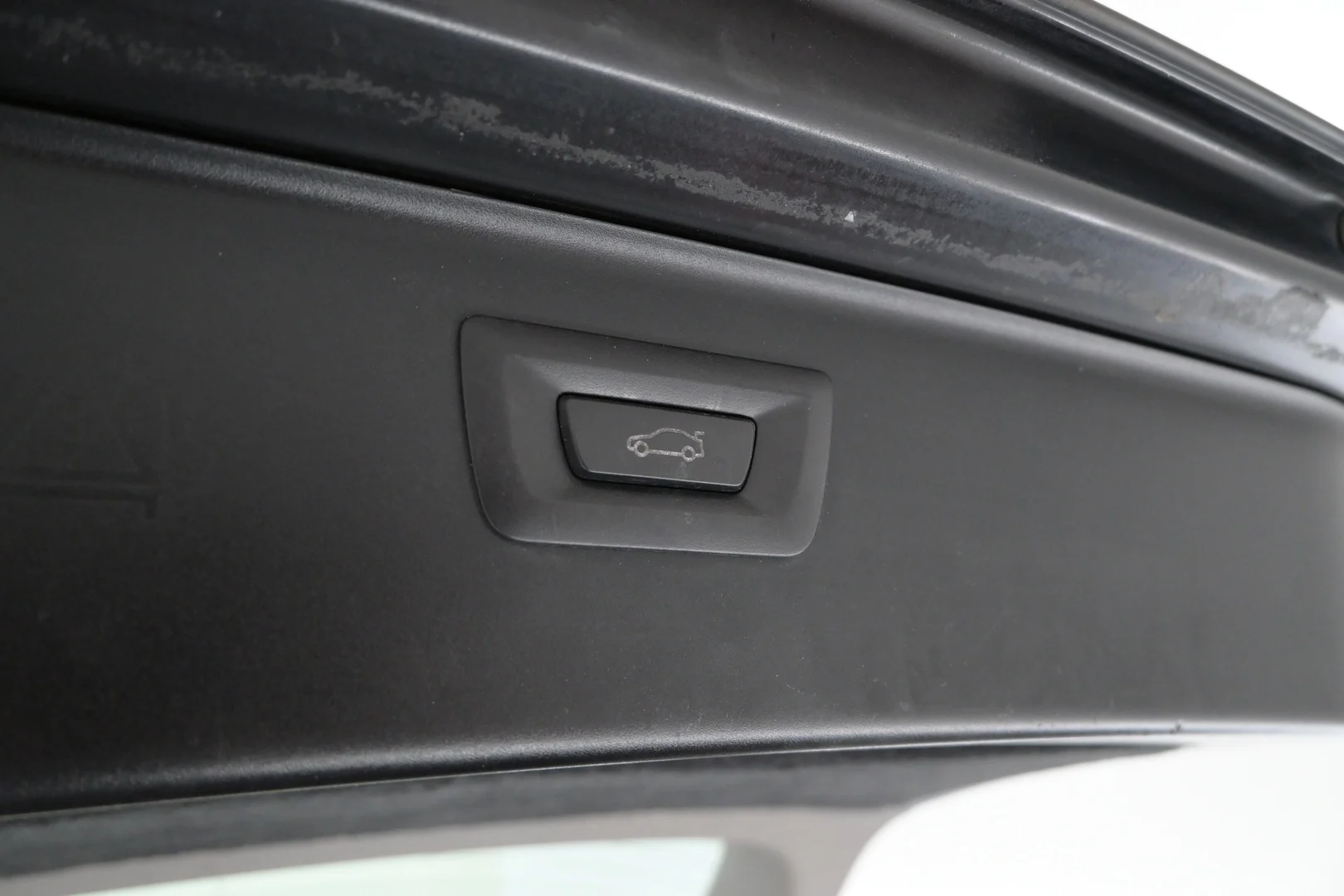Car Image - 5m7h64mworLUtoMuoSxaGp