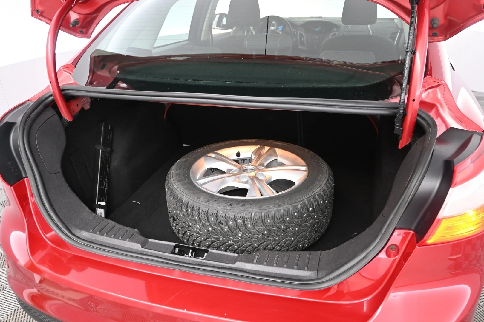 Car Image - 5ytdn5Opx0OiPz7imD8lrc