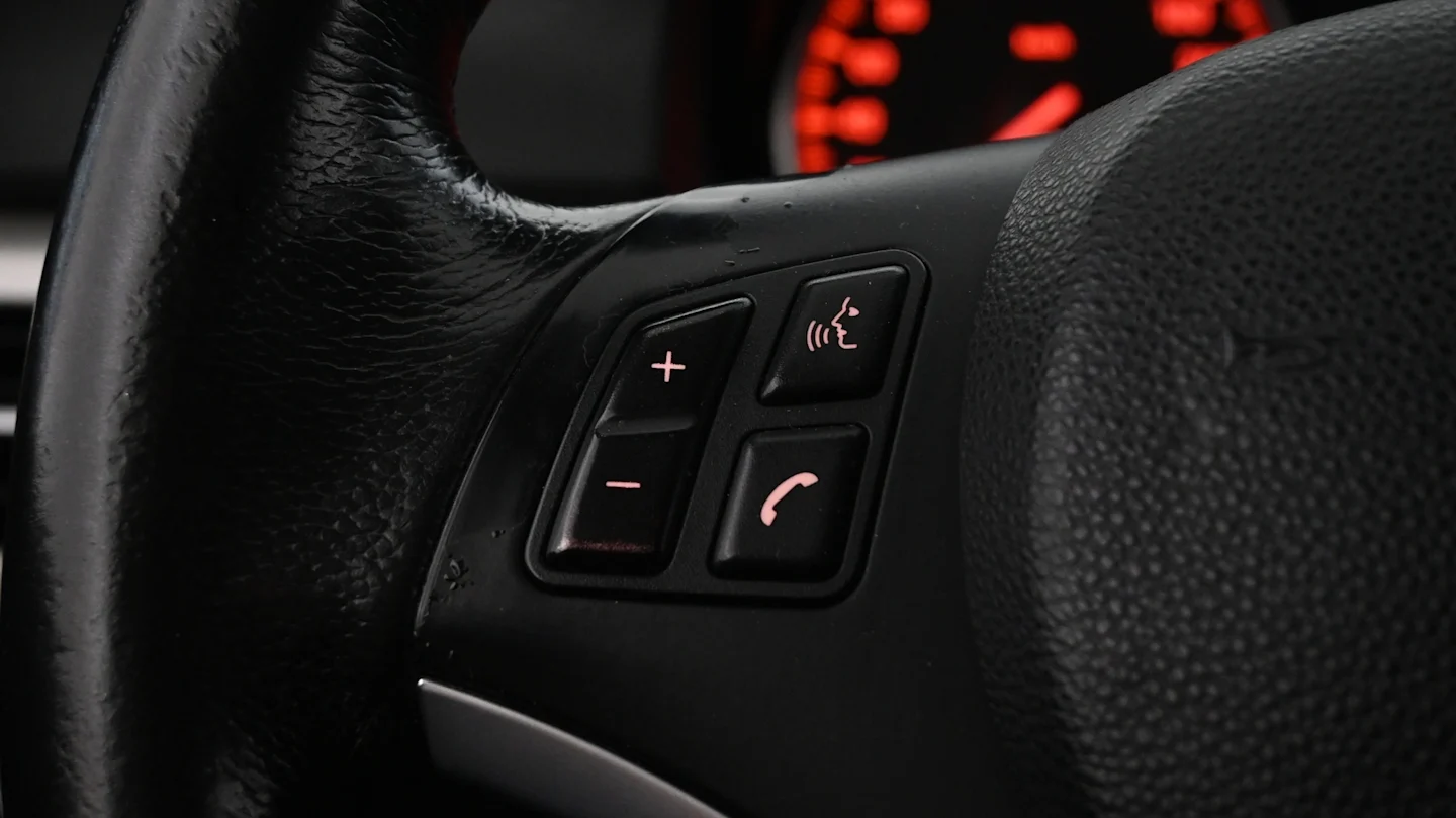 Car Image - 3PxLrYTDVwrmKaGubjnF9d