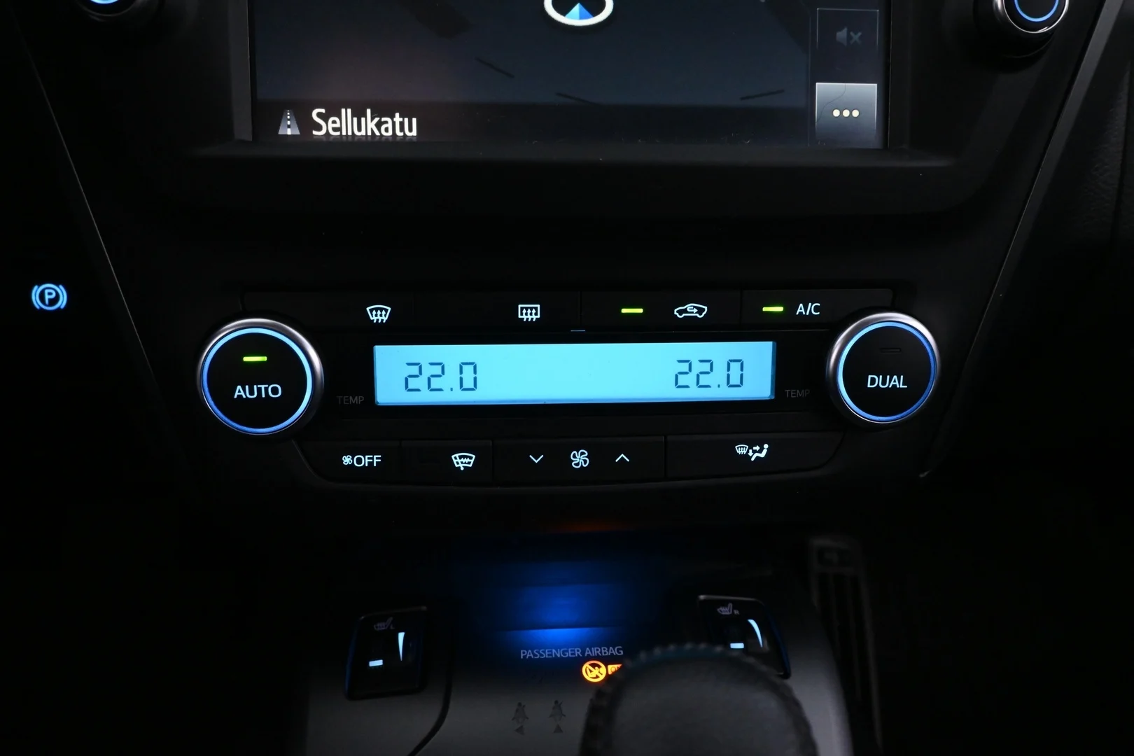 Car Image - 76RXE7U0YpFrol0Q3mAsjZ