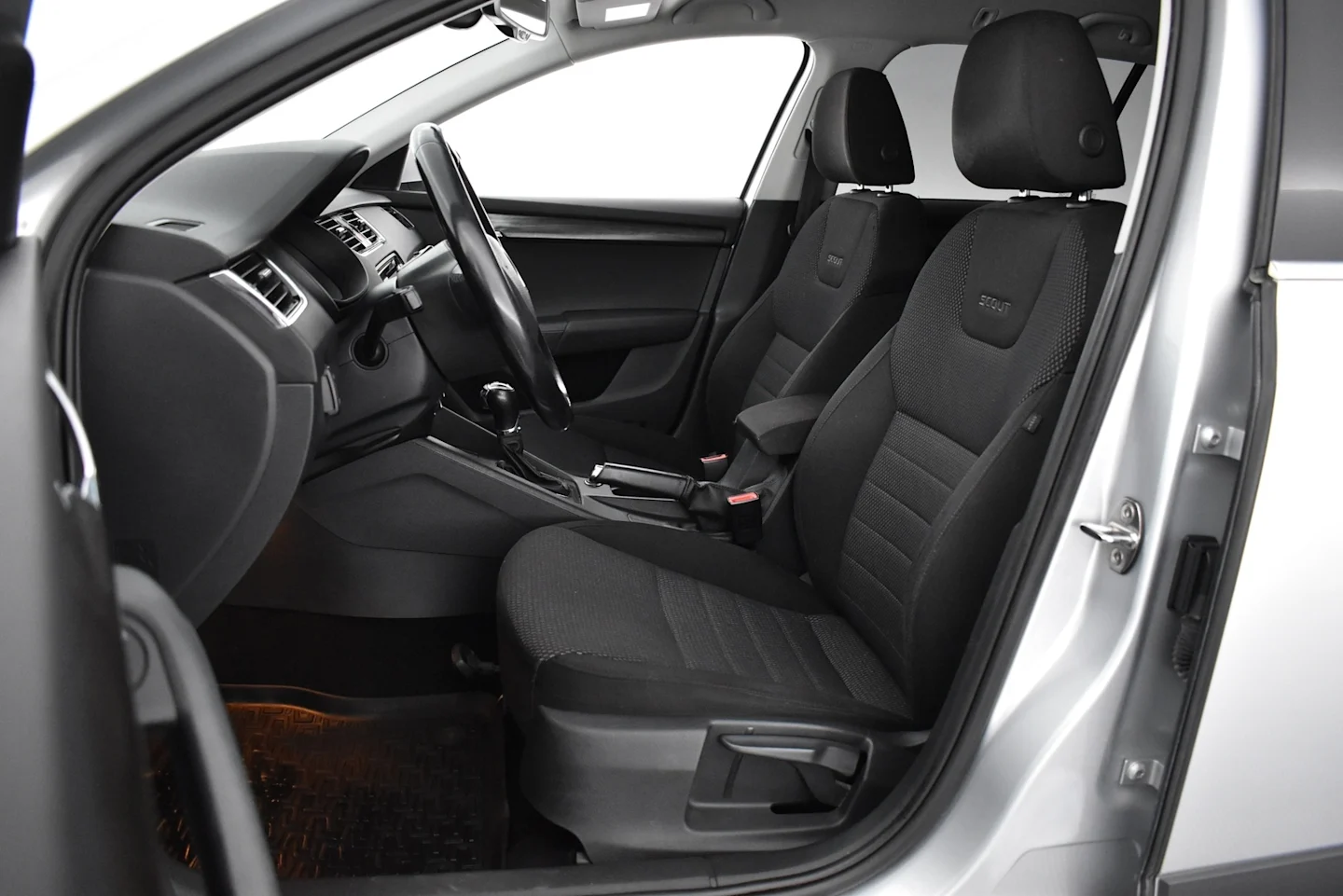 Car Image - 1spKpYHjhOrueLxOGQ0Zjv